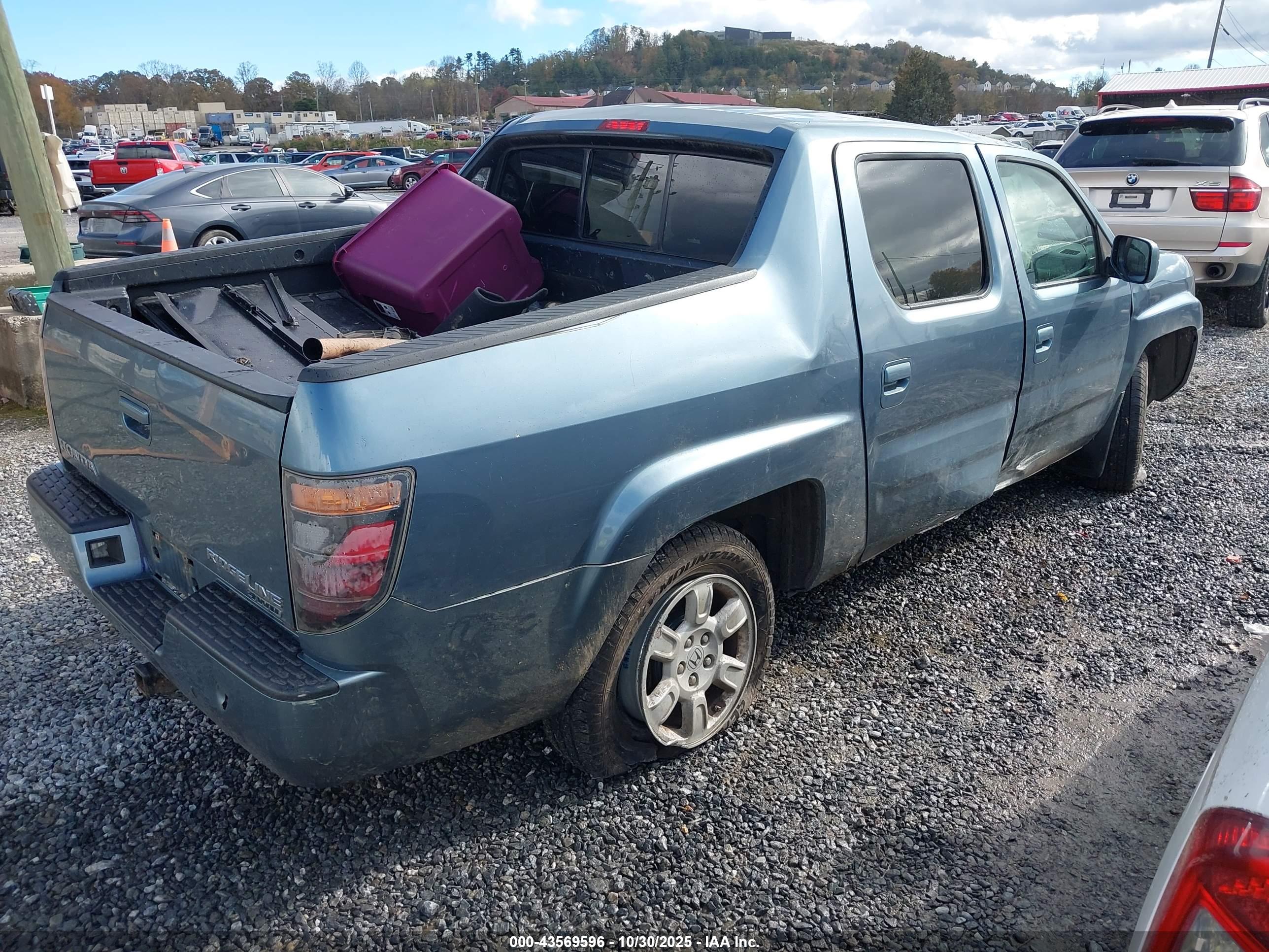 HONDA RIDGELINE image 4