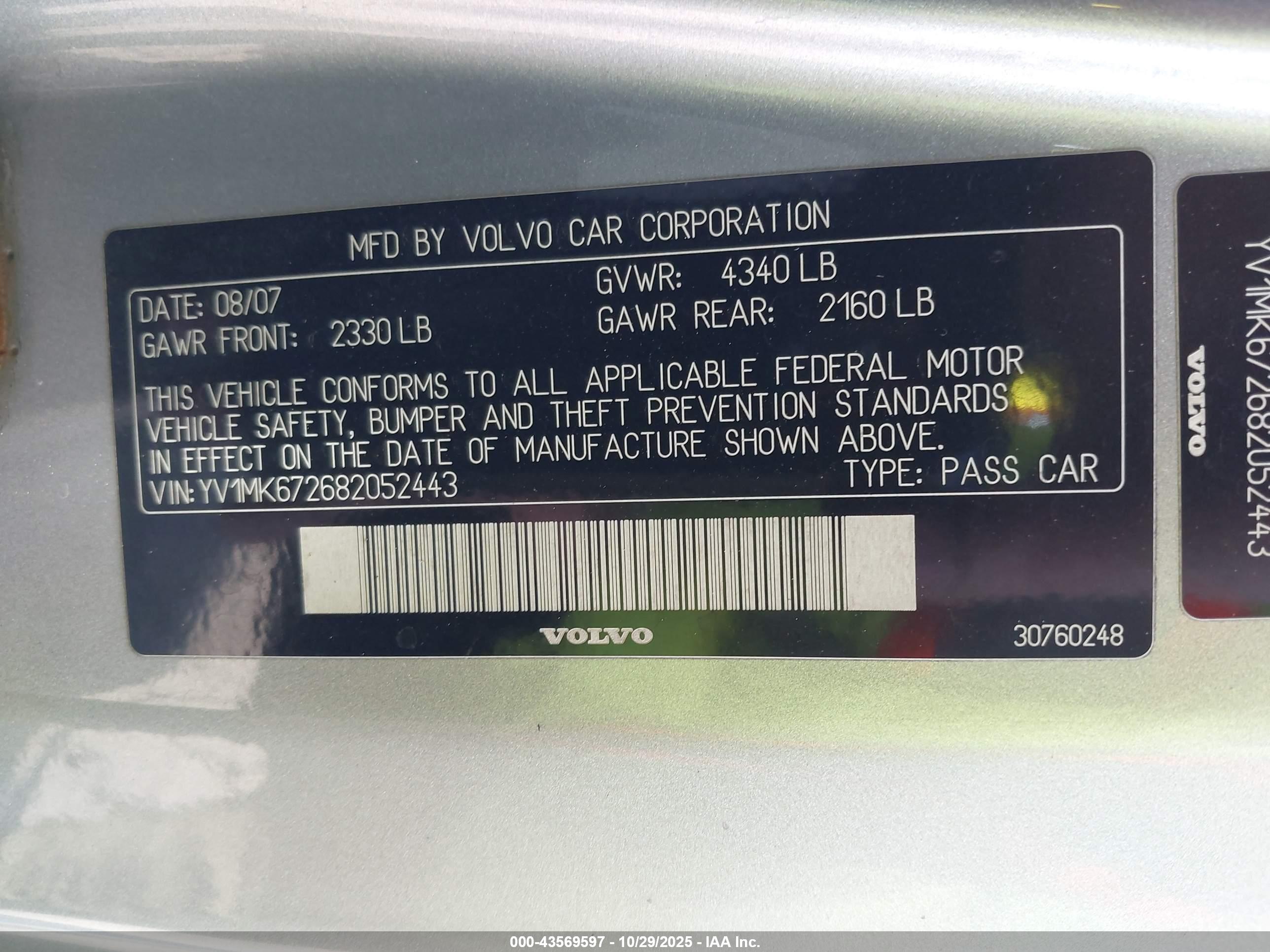 VOLVO C30 image 9