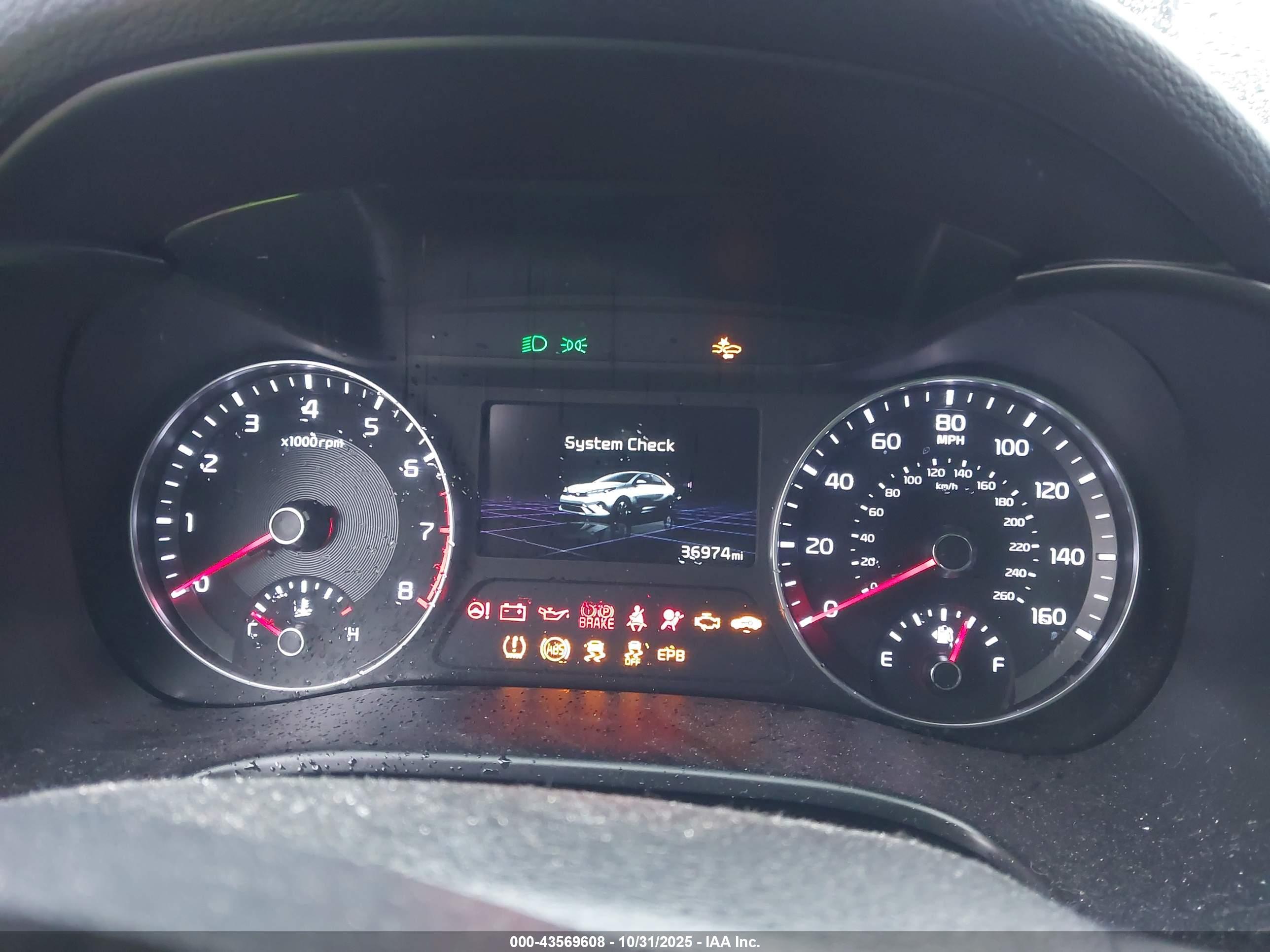 KIA FORTE image 7