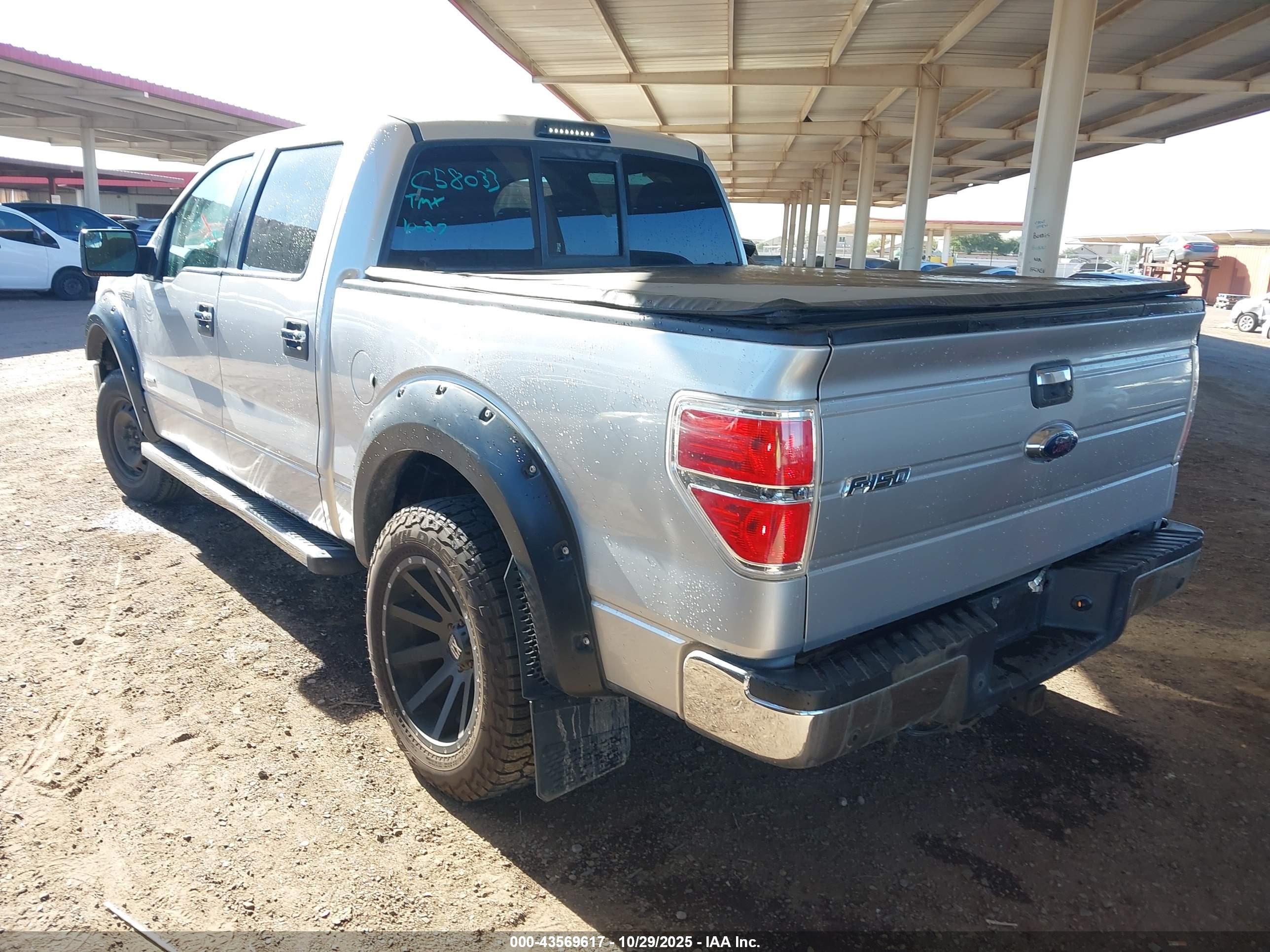 FORD F-150 image 3
