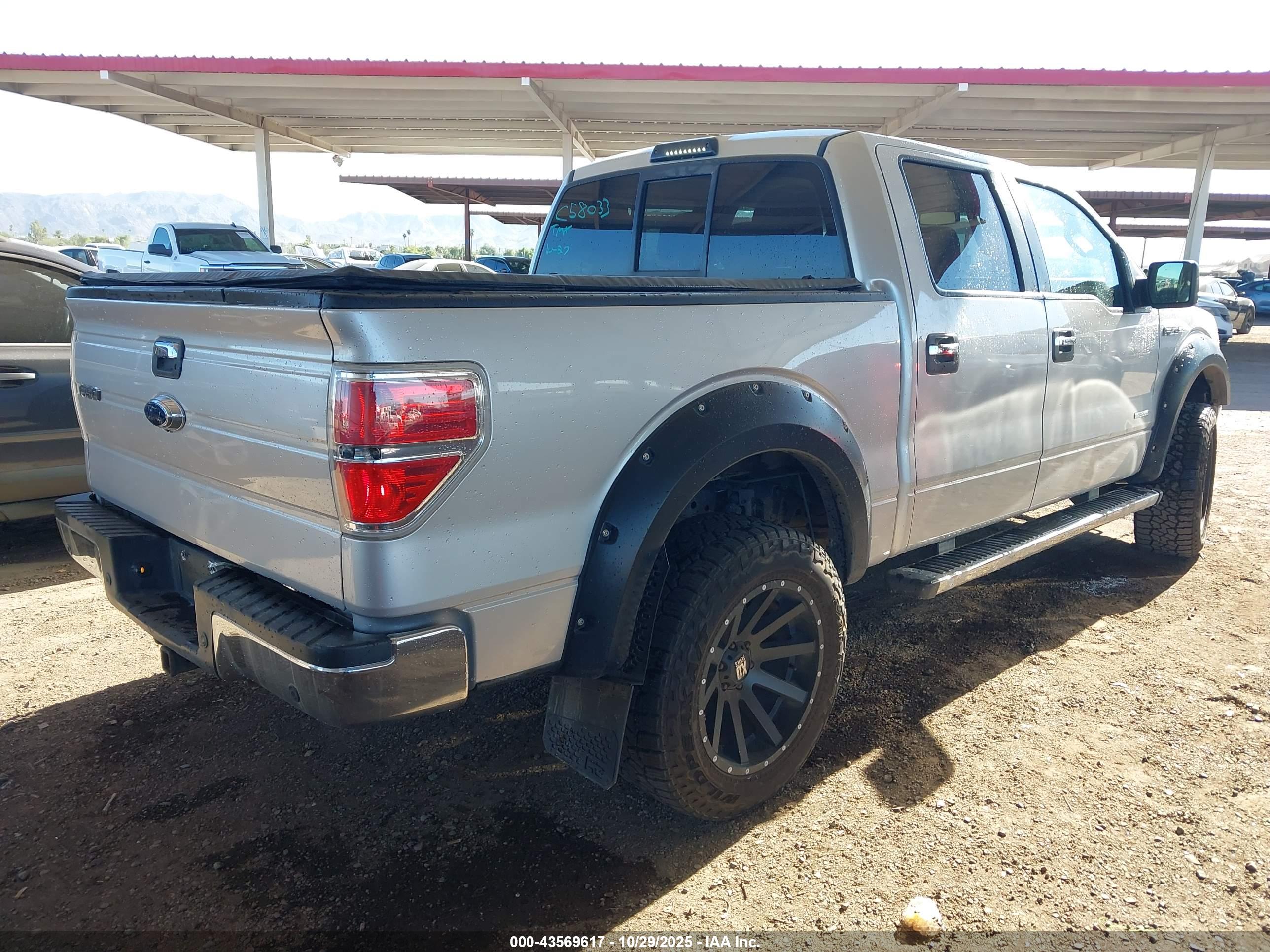FORD F-150 image 4