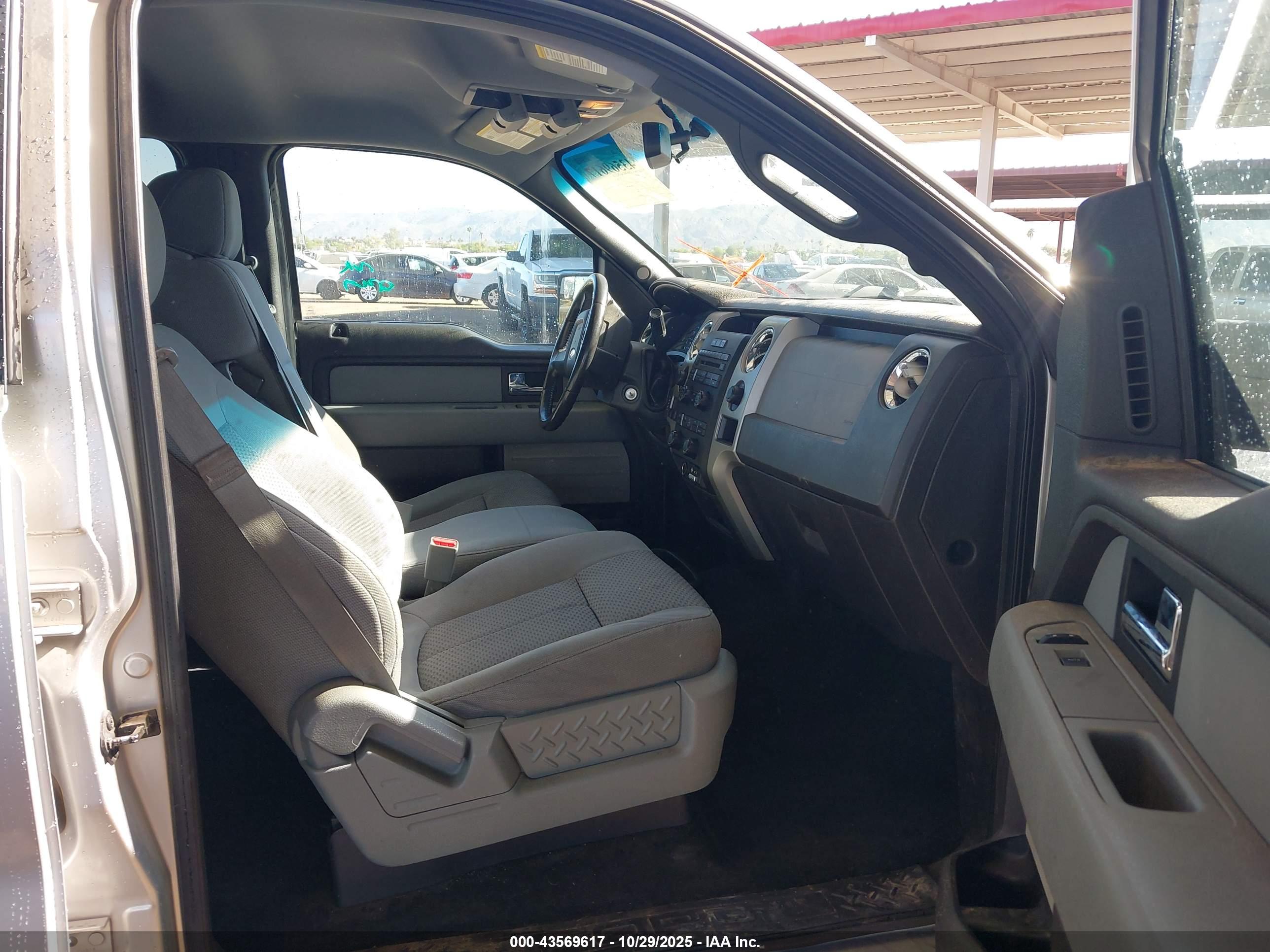 FORD F-150 image 5