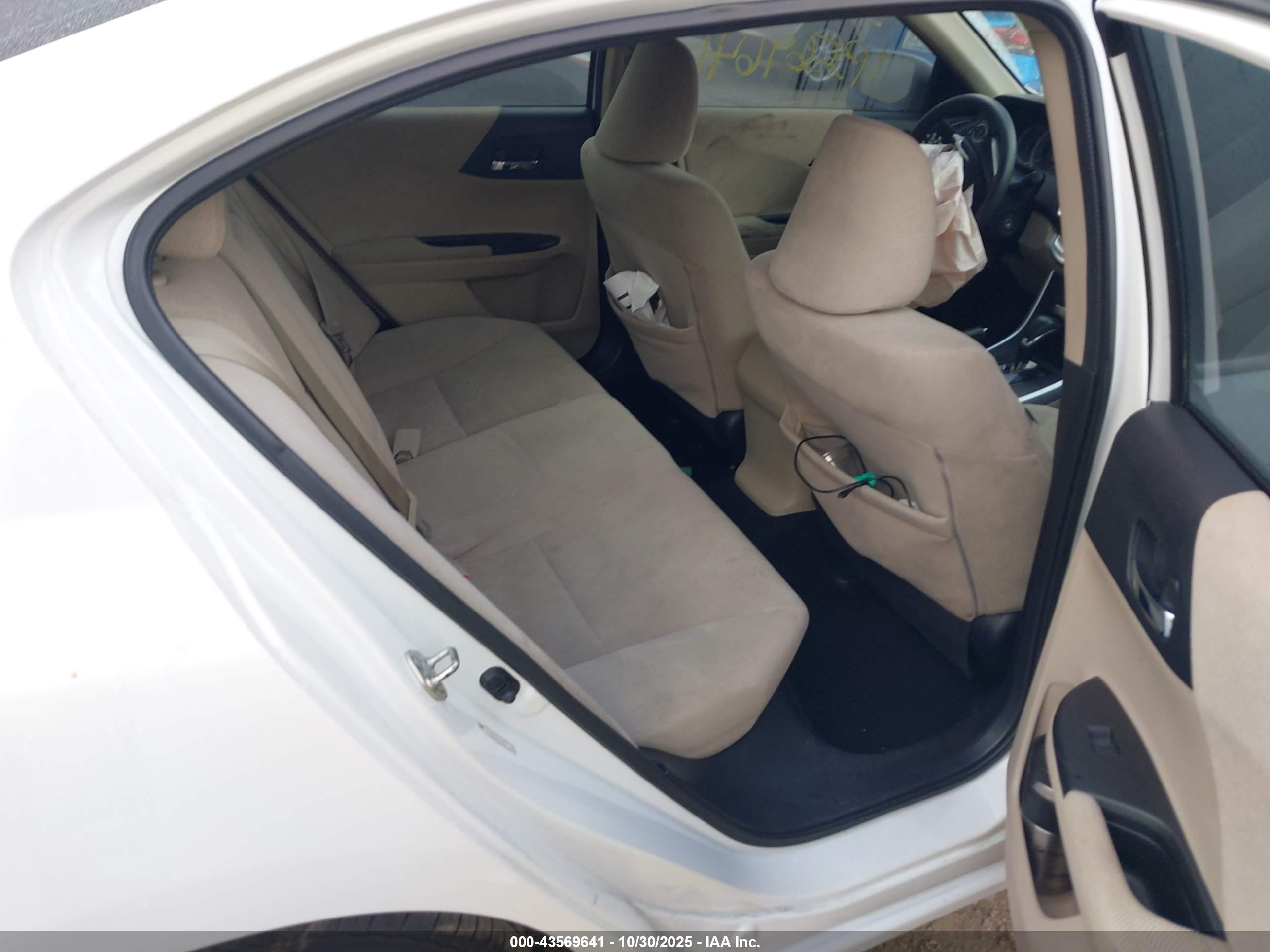 HONDA ACCORD image 8