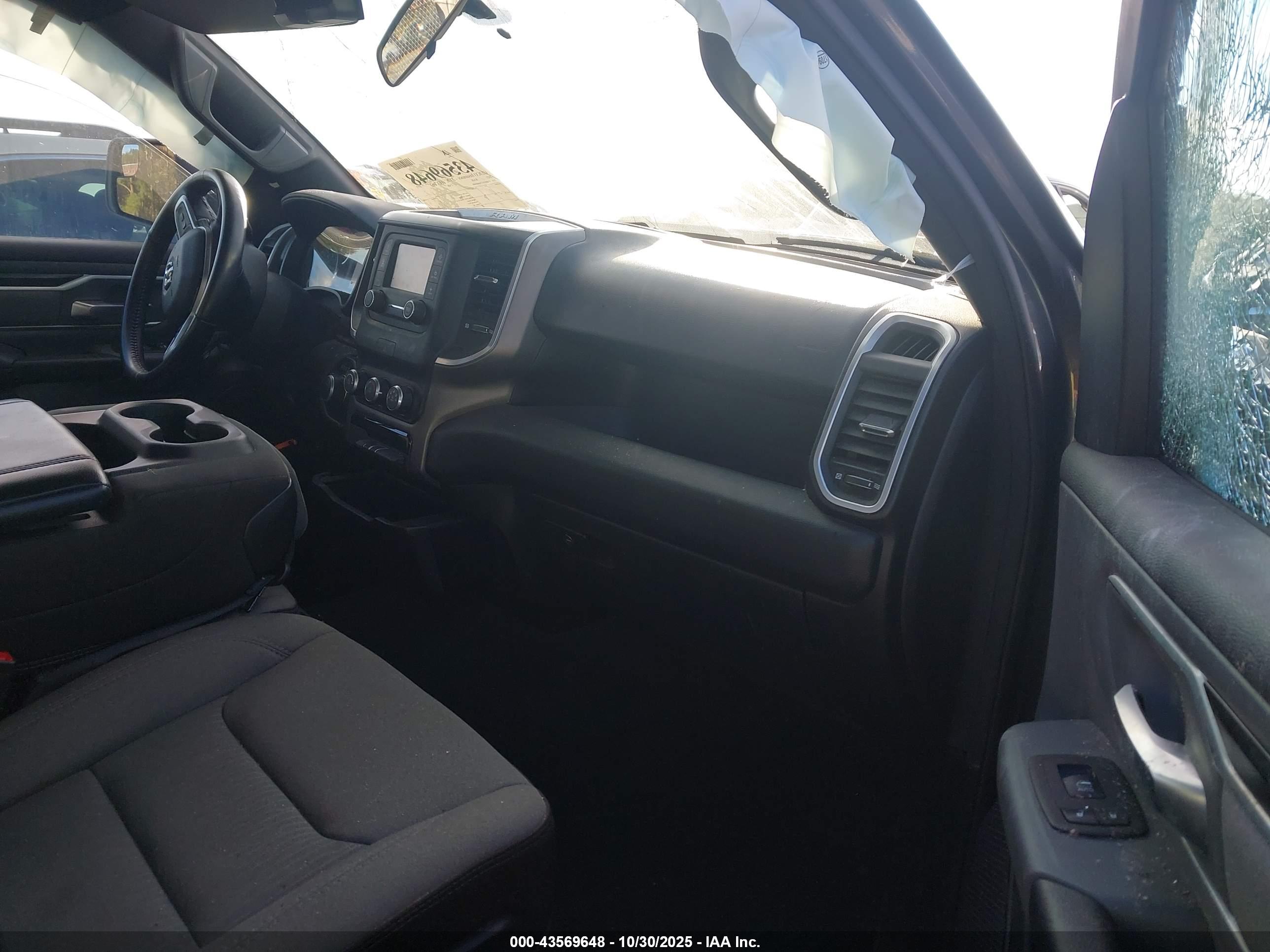 RAM 1500 image 5