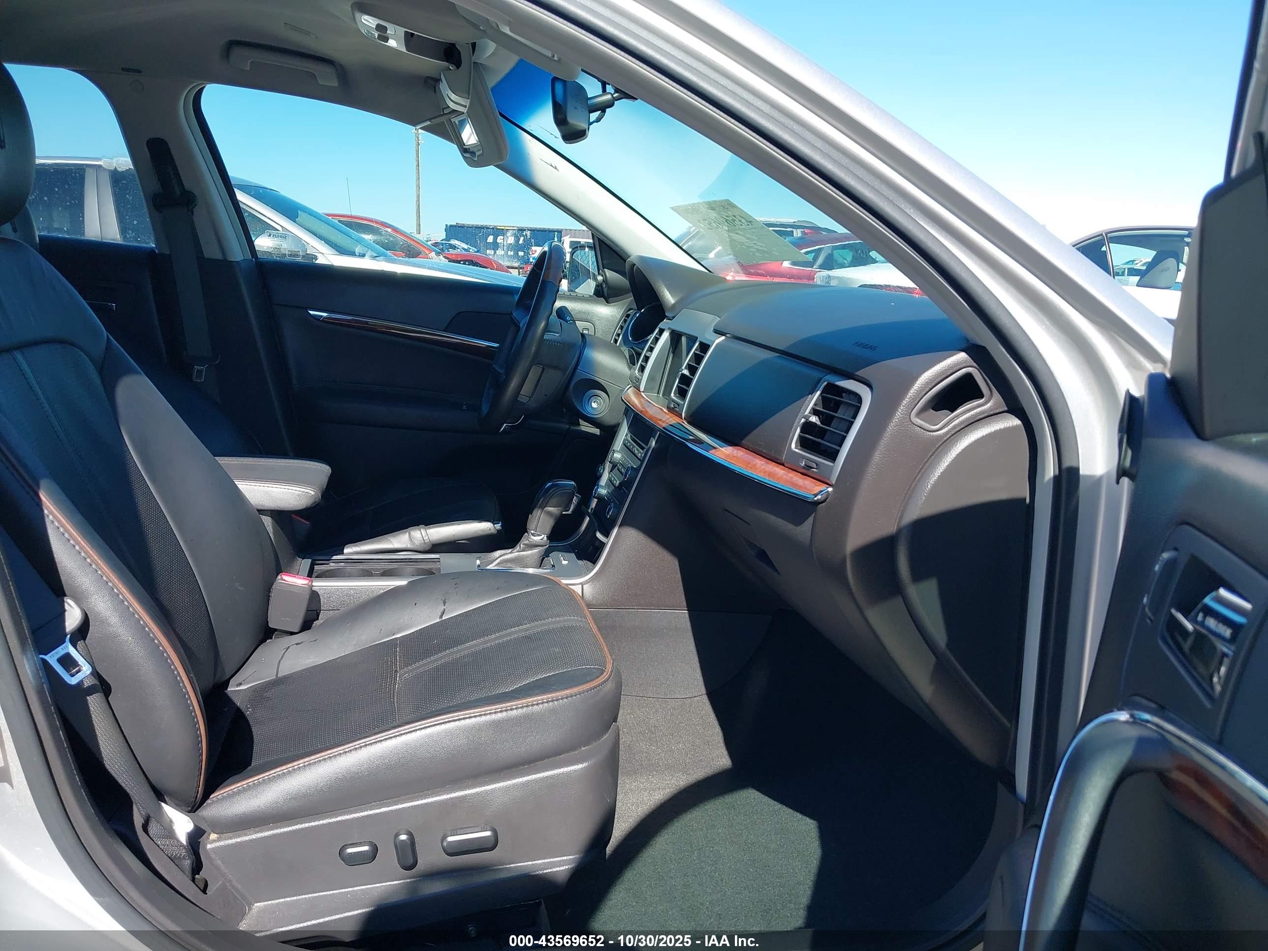 LINCOLN MKZ image 5