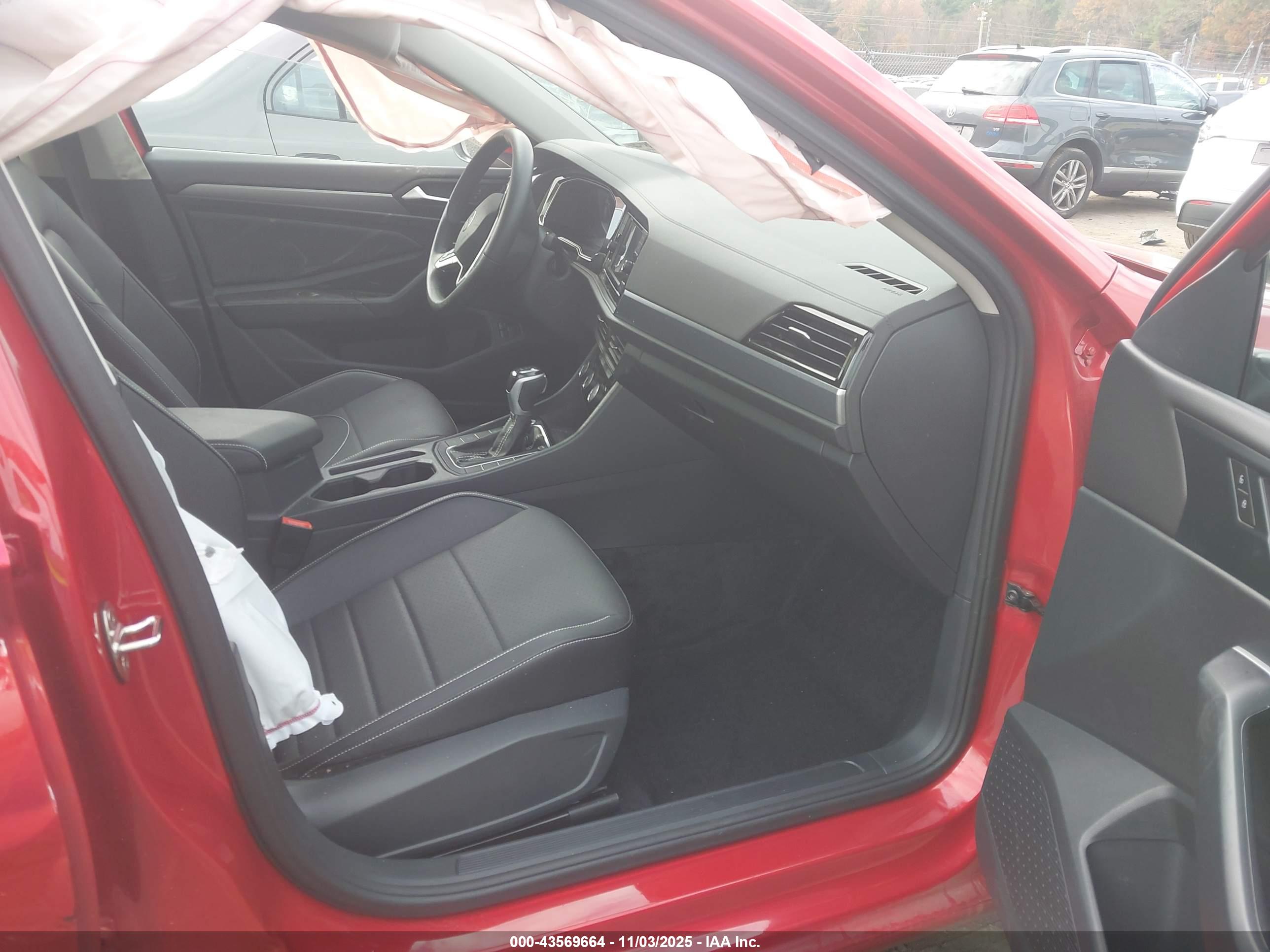 VOLKSWAGEN JETTA image 5