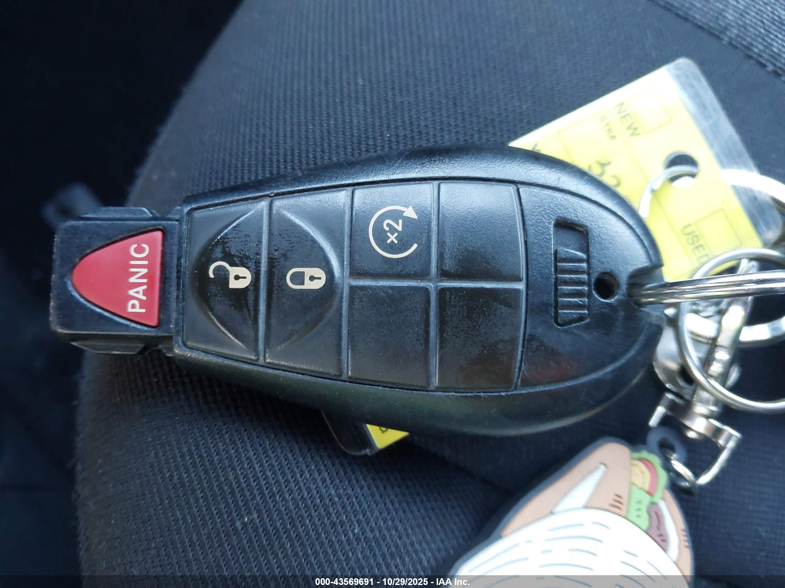 JEEP CHEROKEE image 11