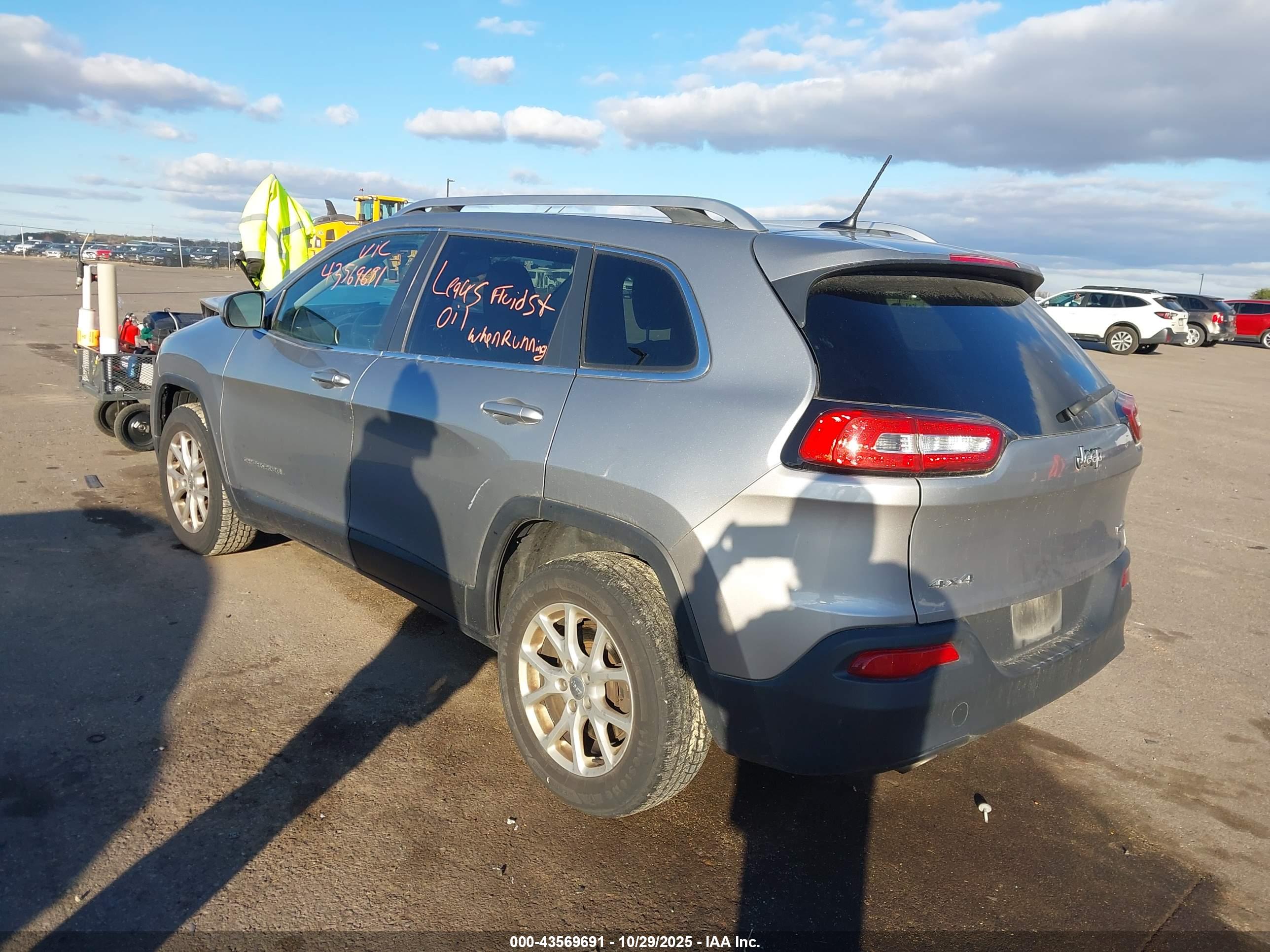 JEEP CHEROKEE image 3
