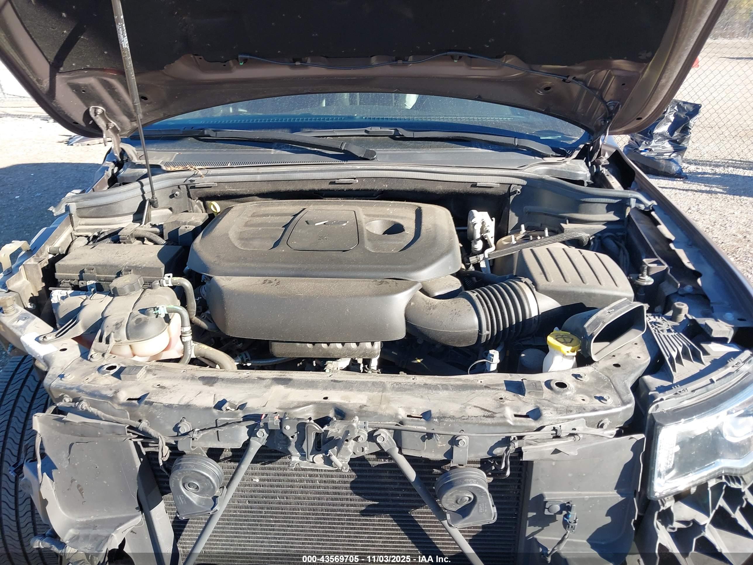 JEEP GRAND image 10