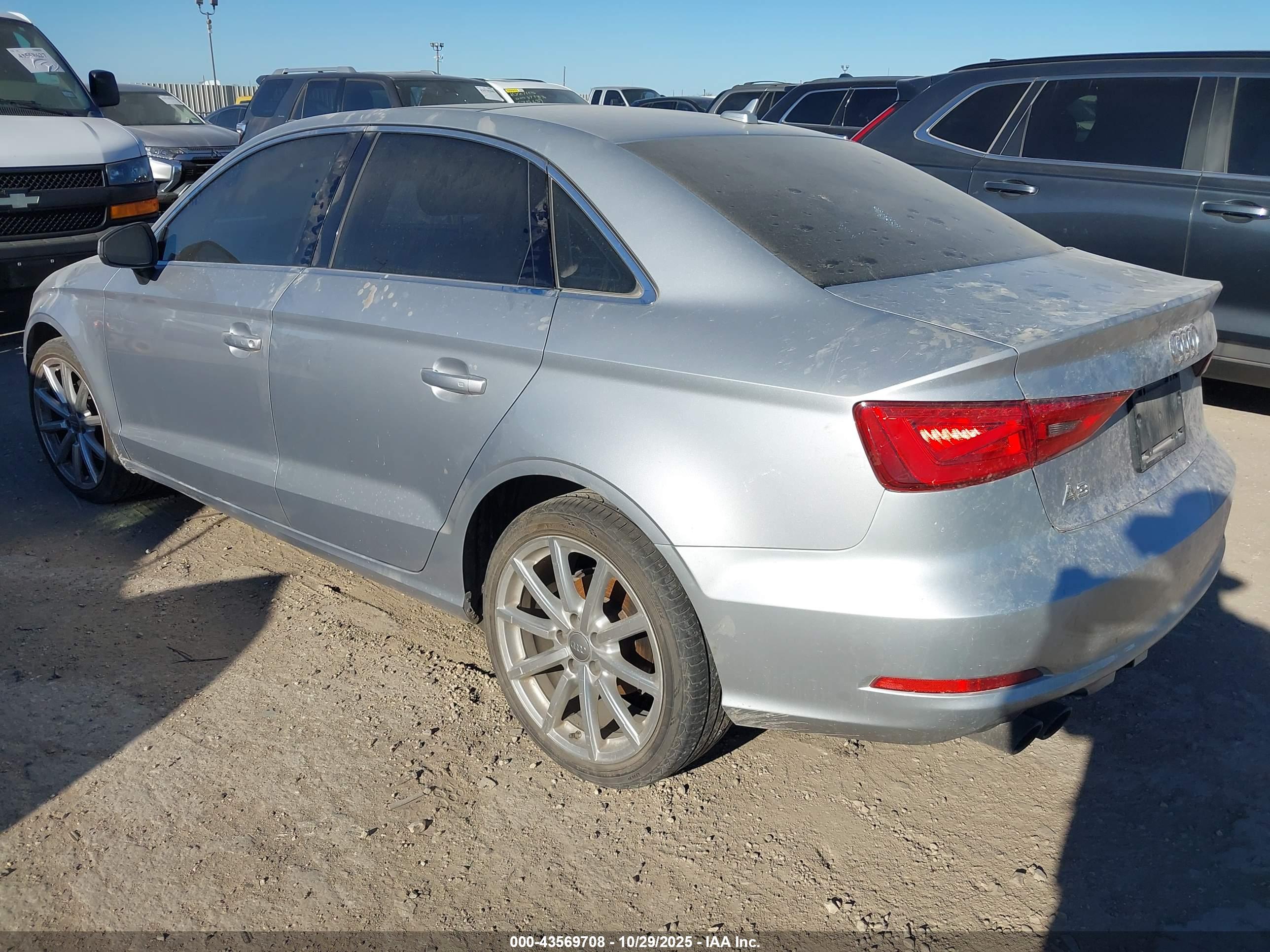 AUDI A3 image 3