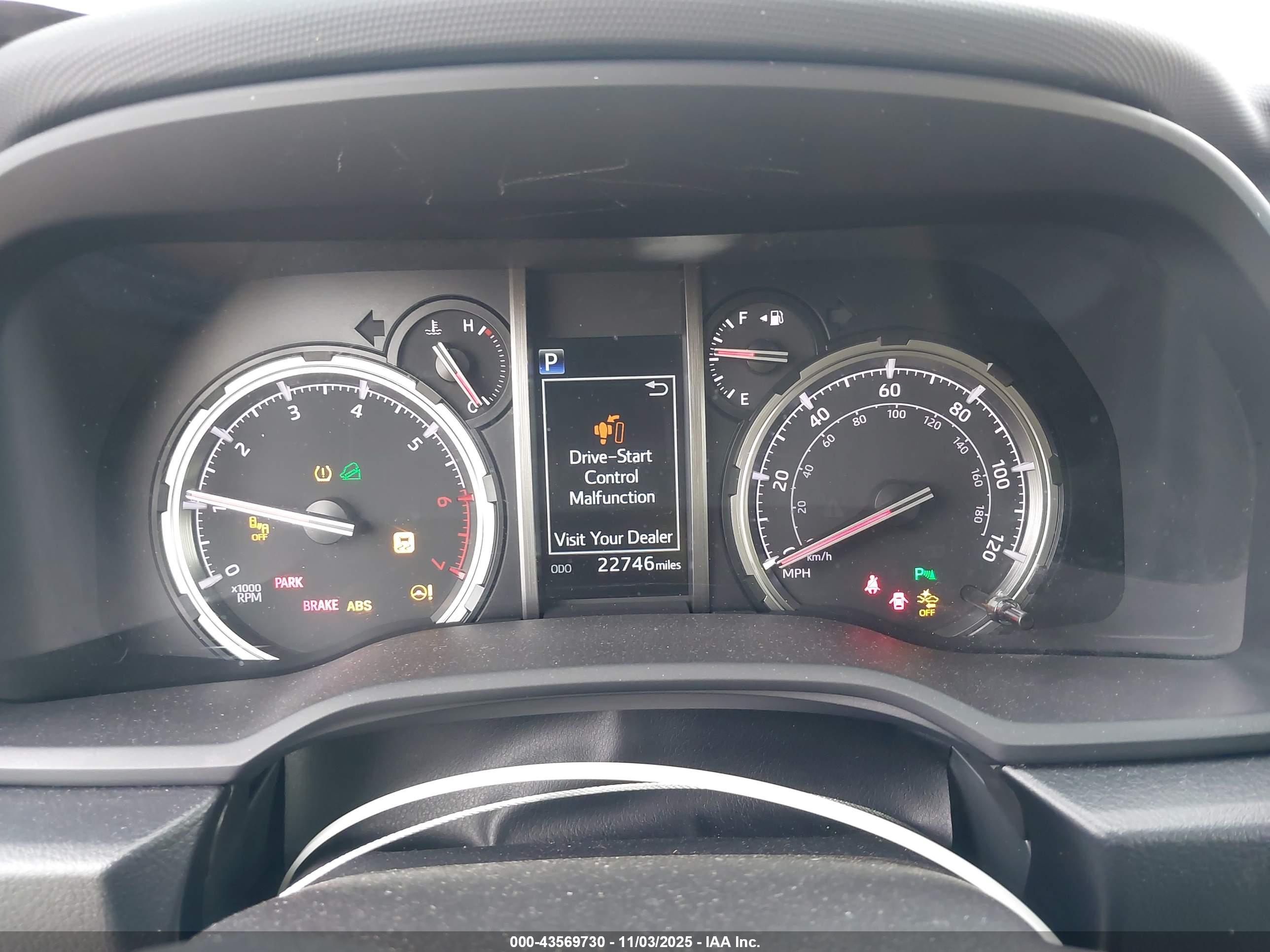 TOYOTA 4RUNNER image 7