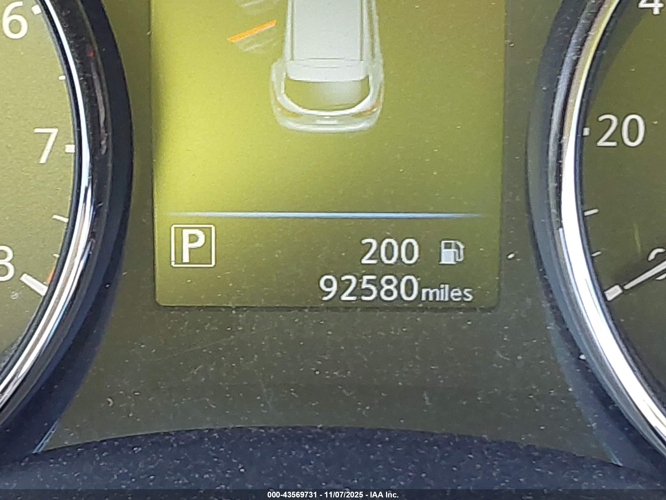 NISSAN ROGUE image 7