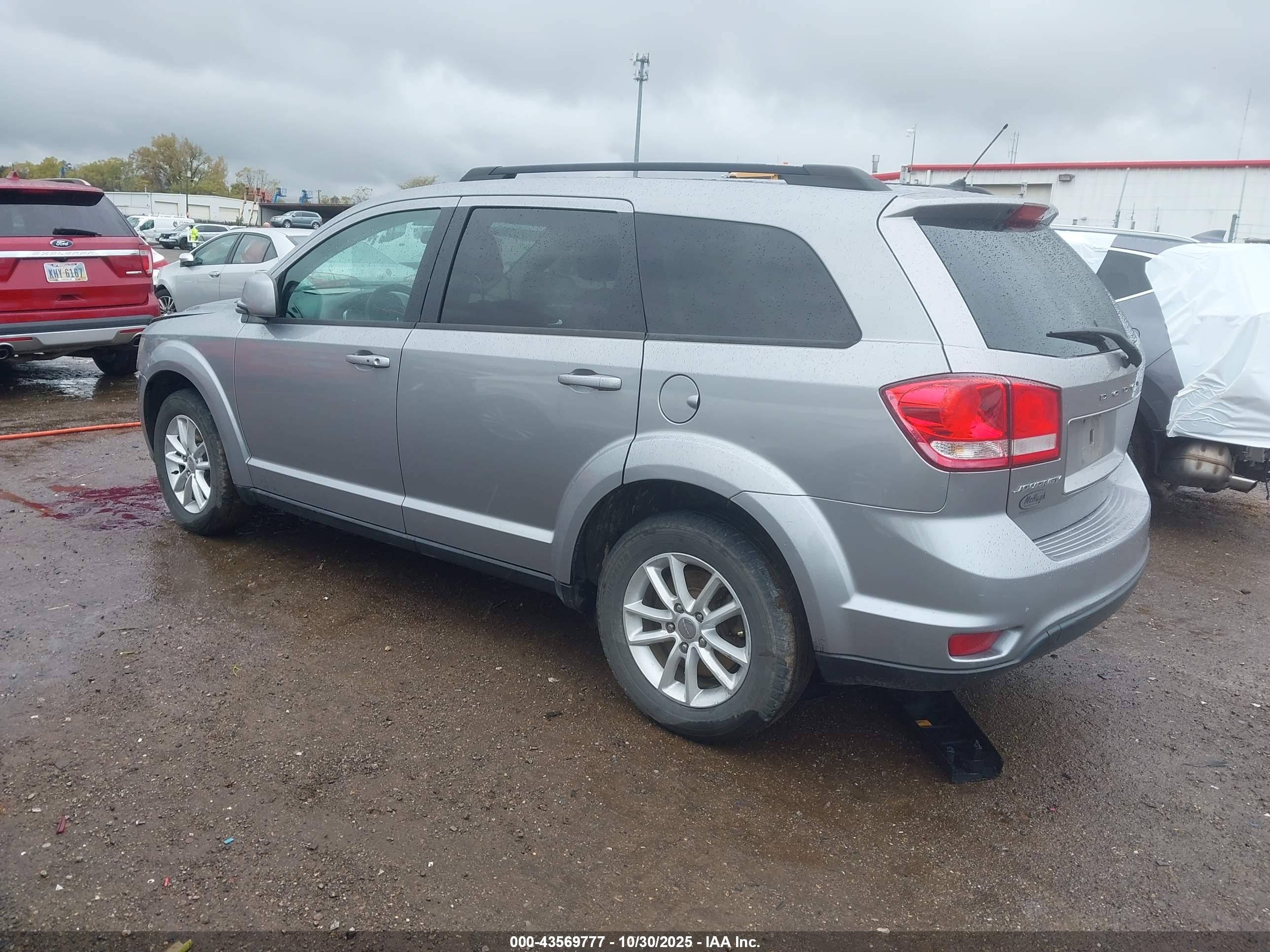 DODGE JOURNEY image 3