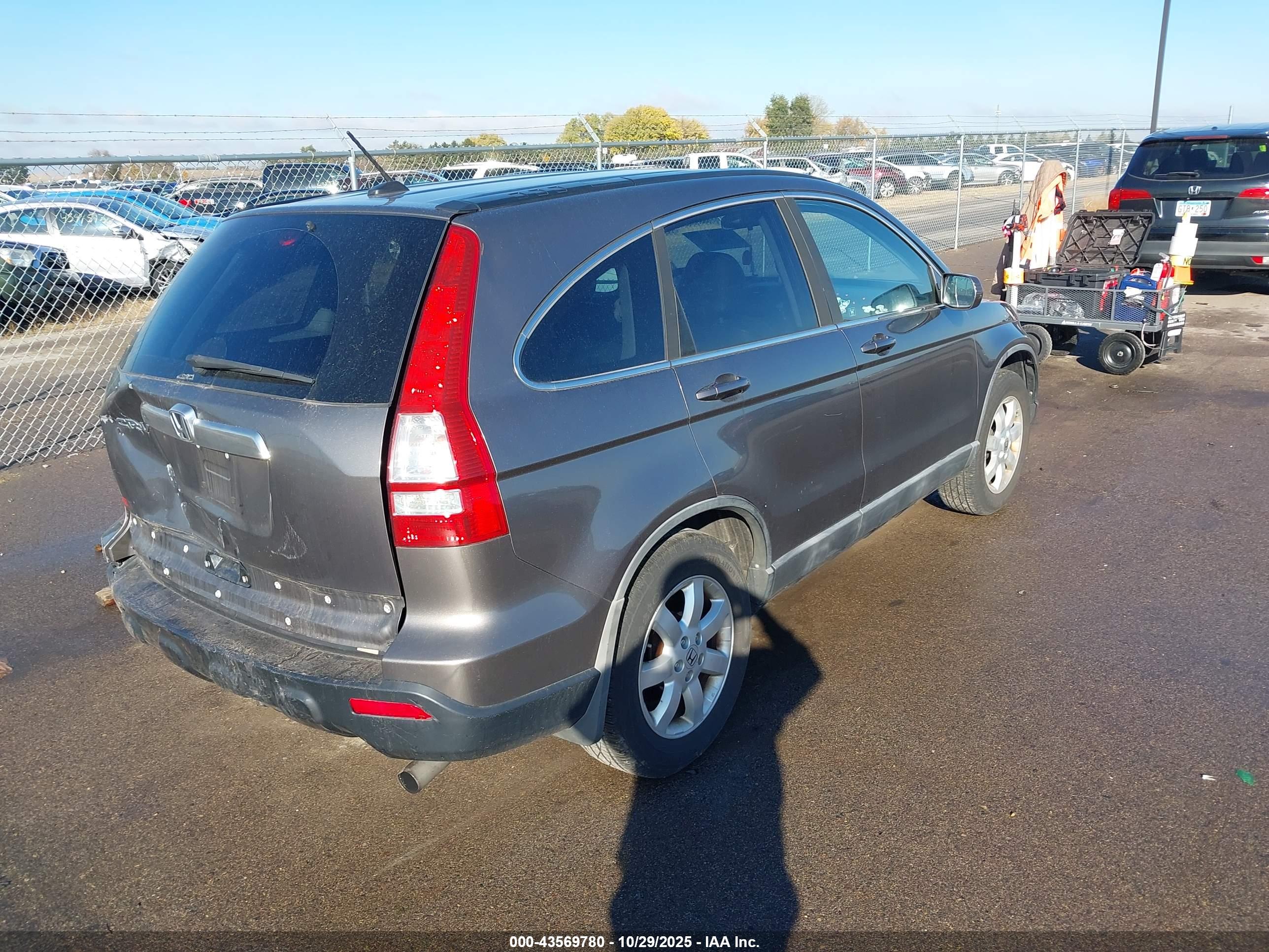 HONDA CR-V image 4