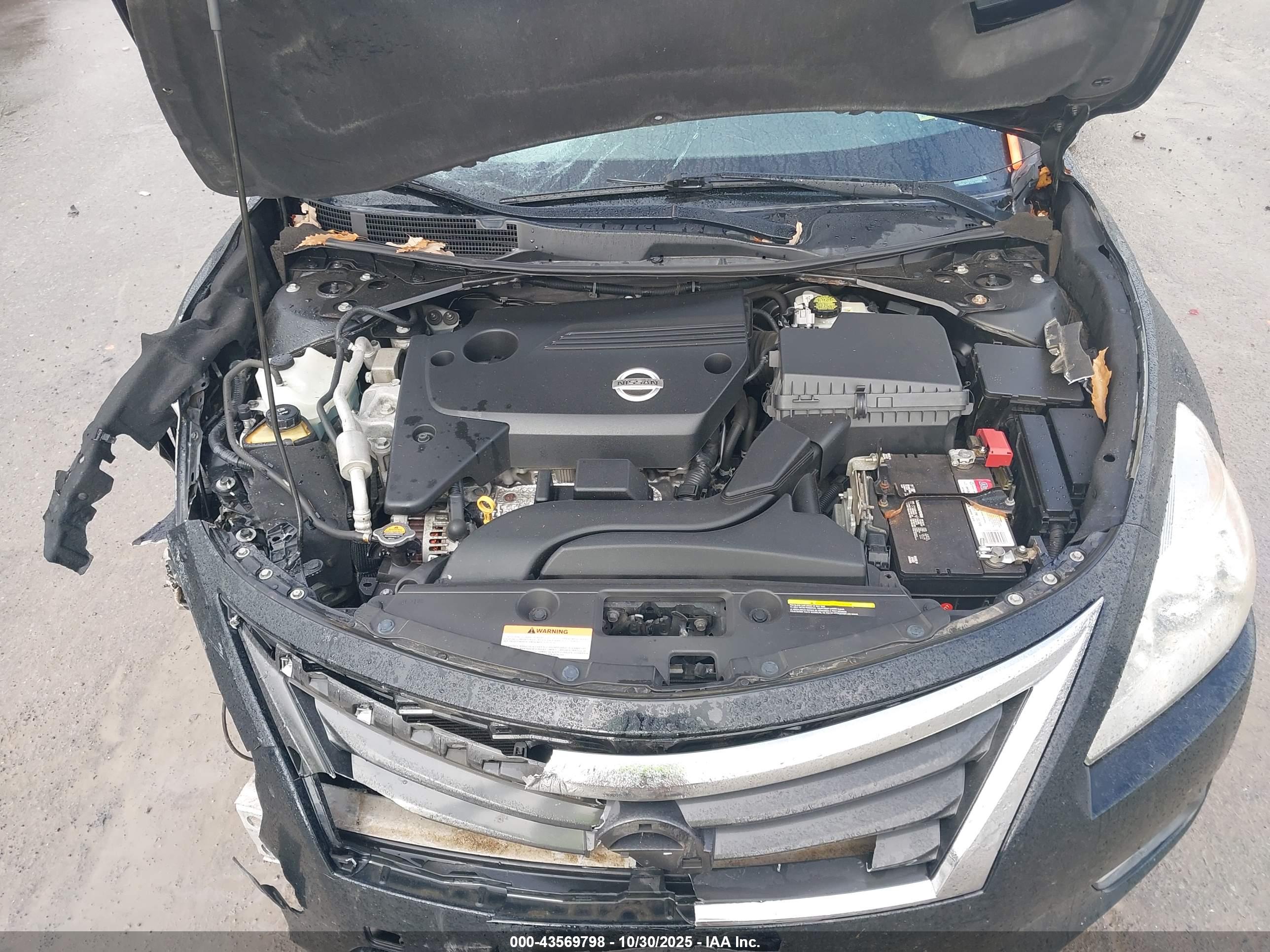 NISSAN ALTIMA image 10