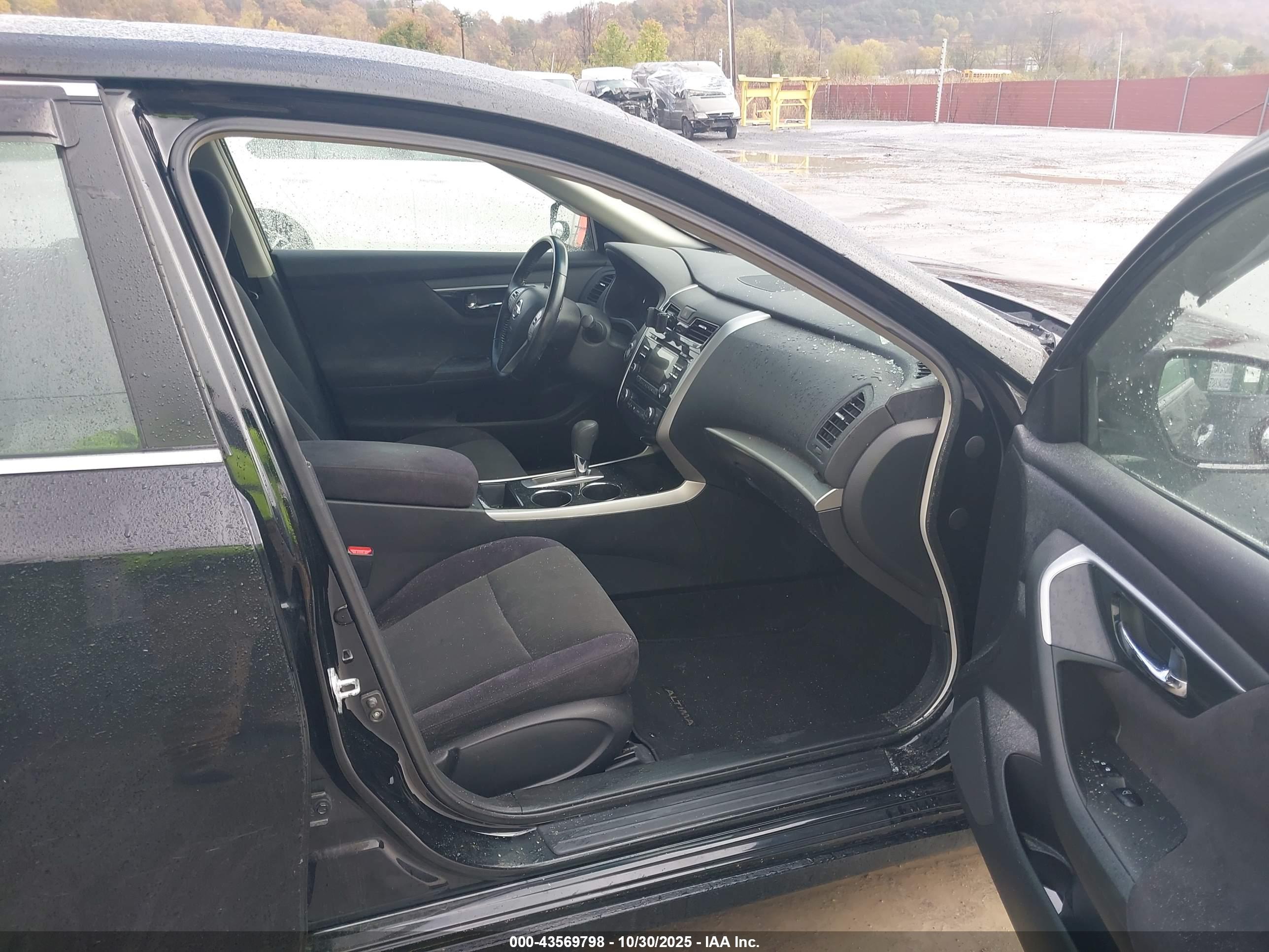 NISSAN ALTIMA image 5