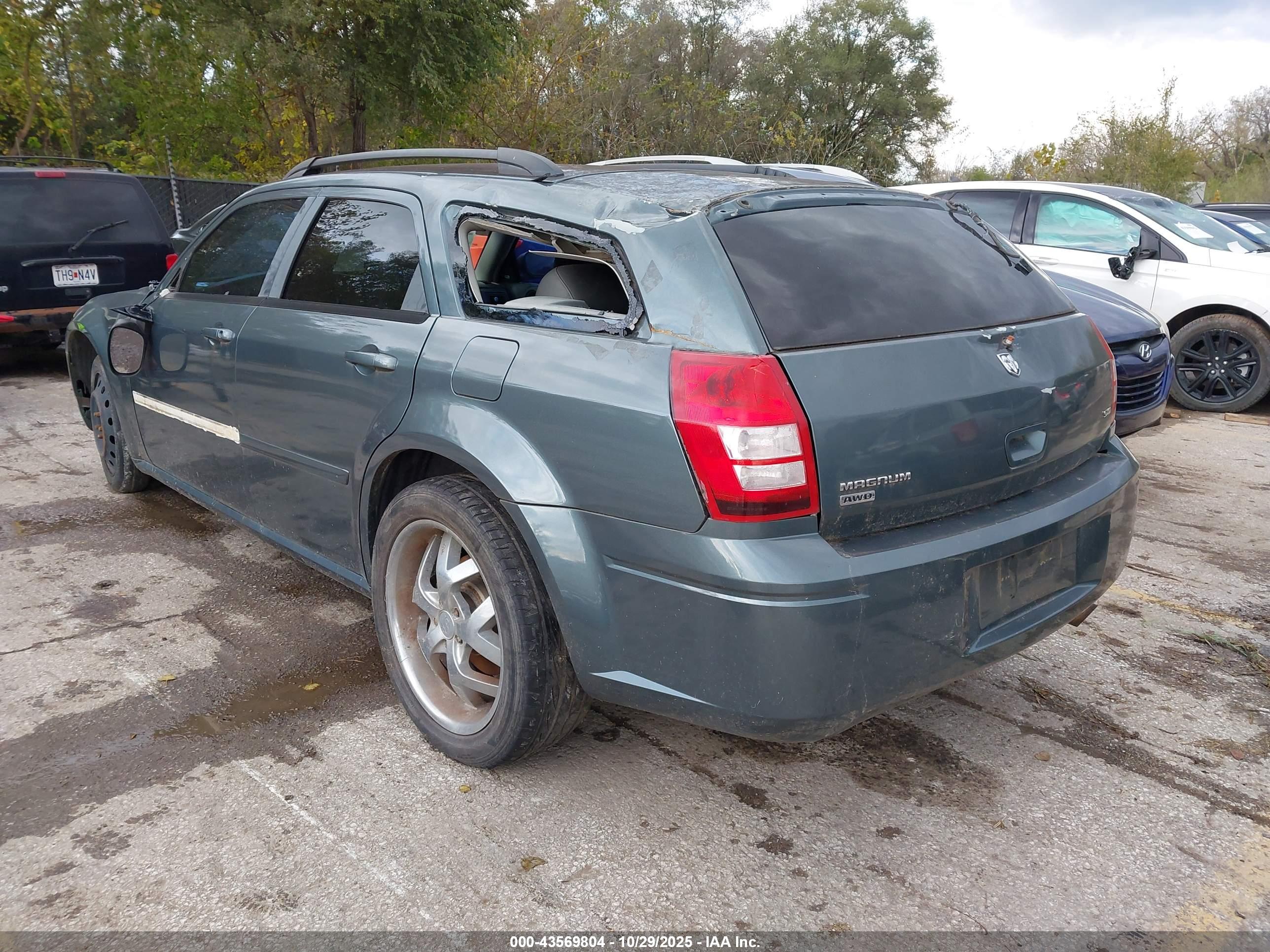 DODGE MAGNUM image 3