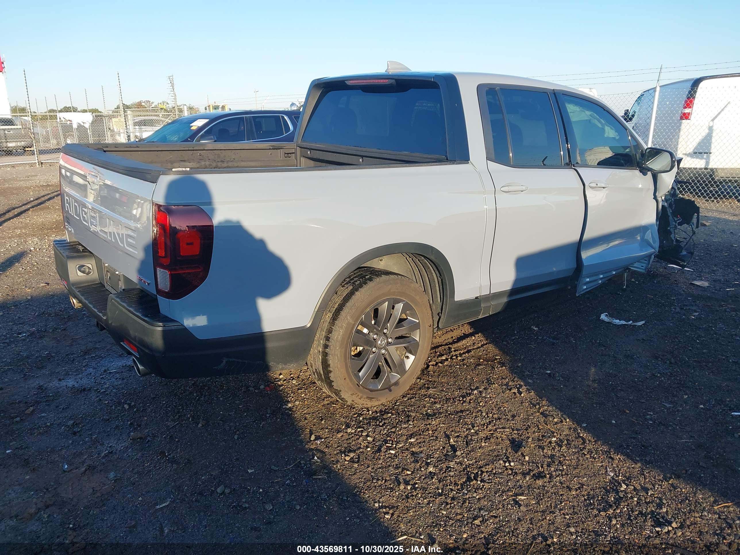 HONDA RIDGELINE image 4