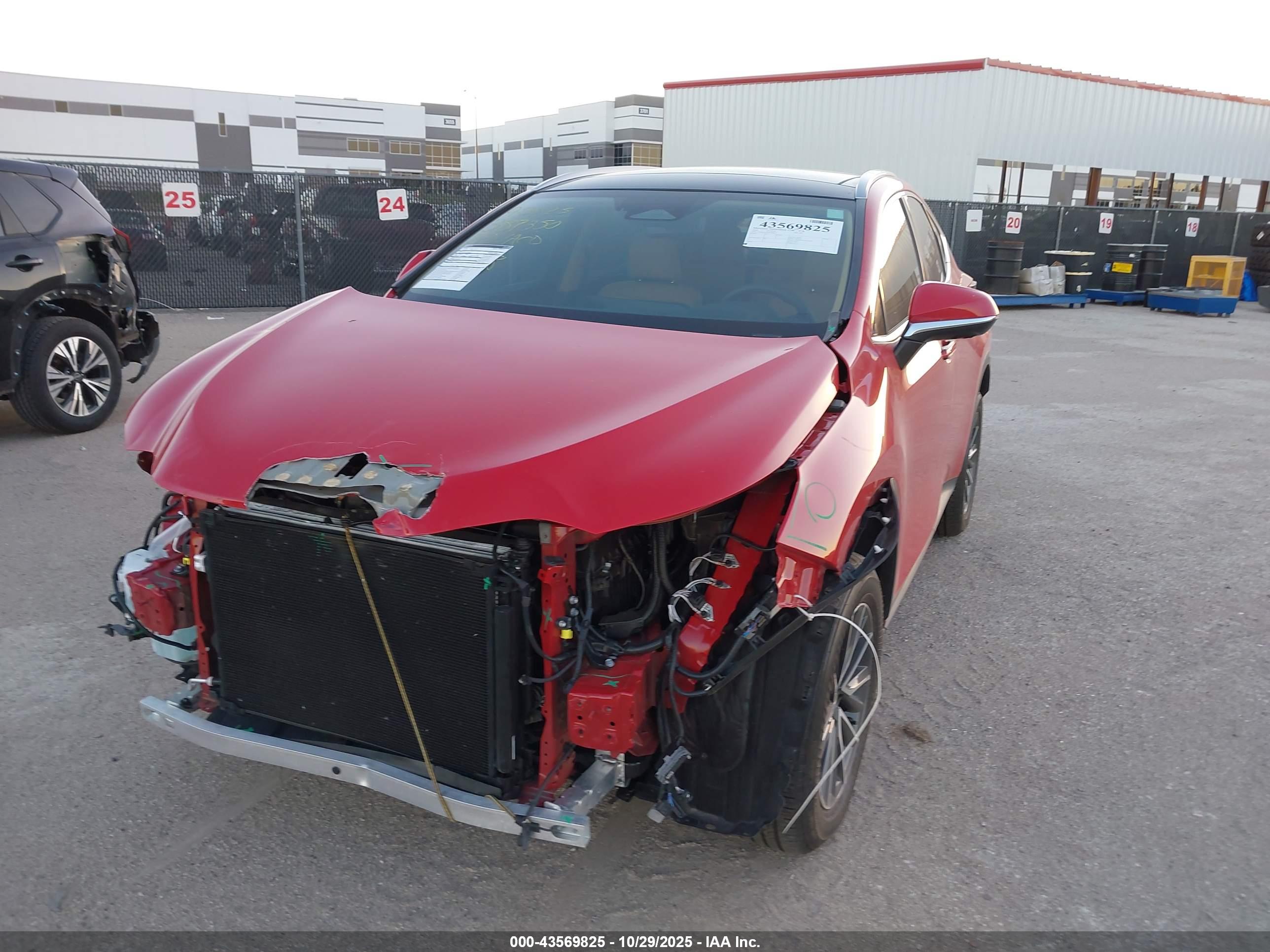 LEXUS NX image 2