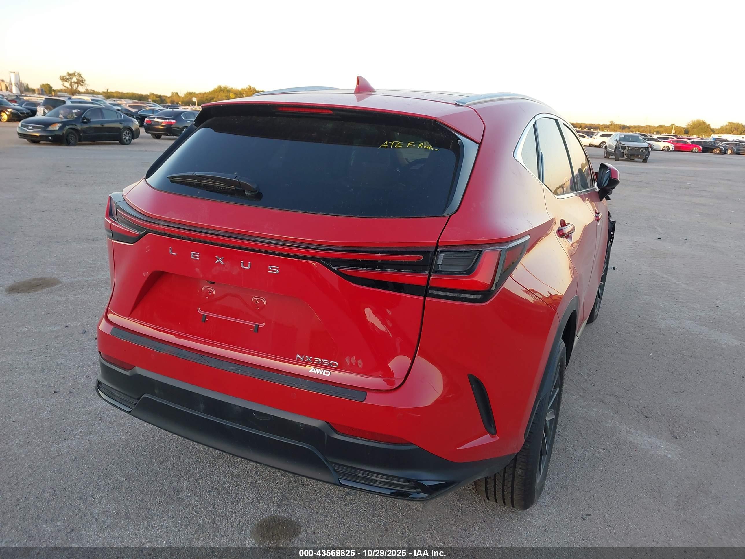 LEXUS NX image 4
