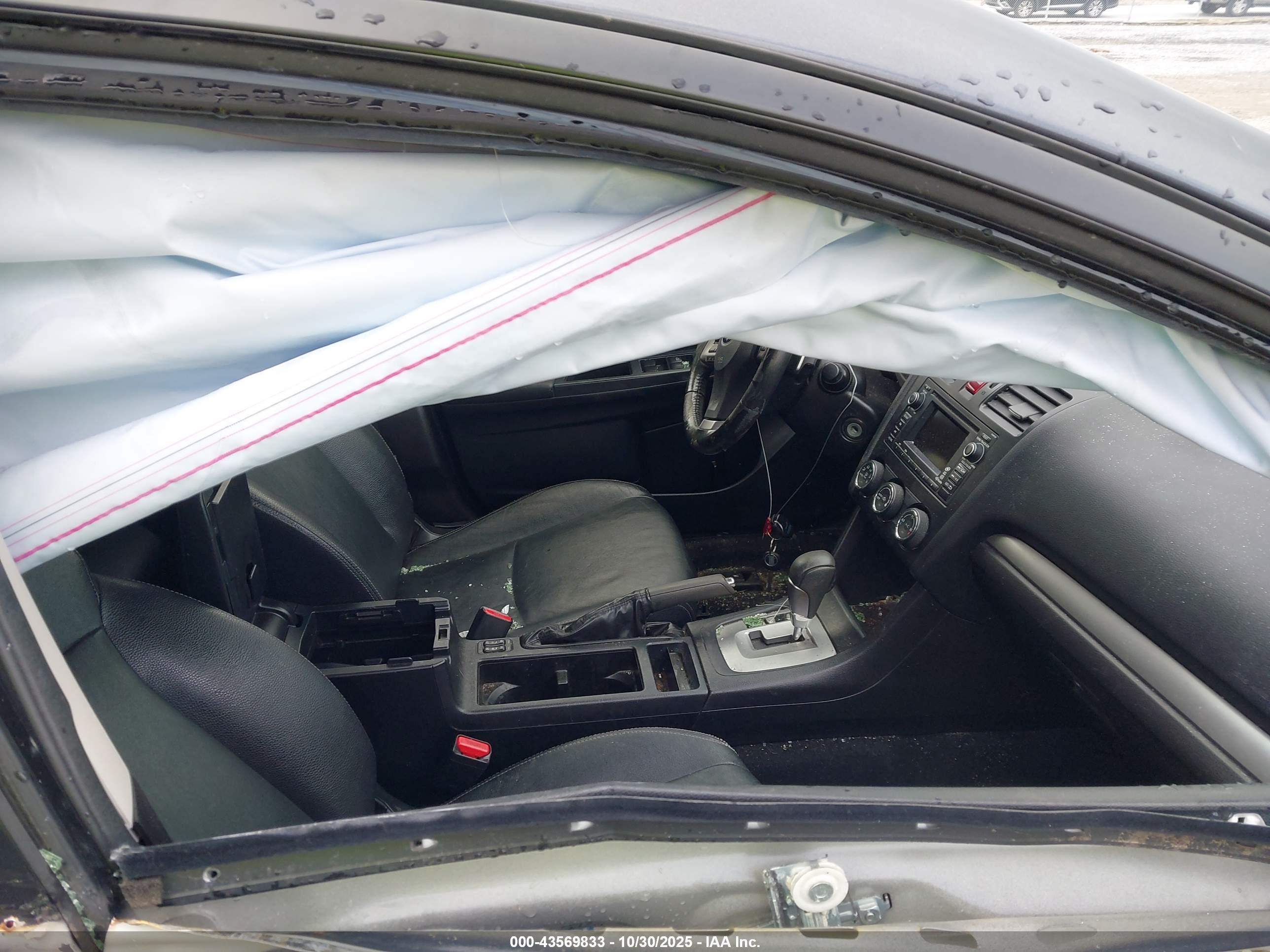 SUBARU XV image 5