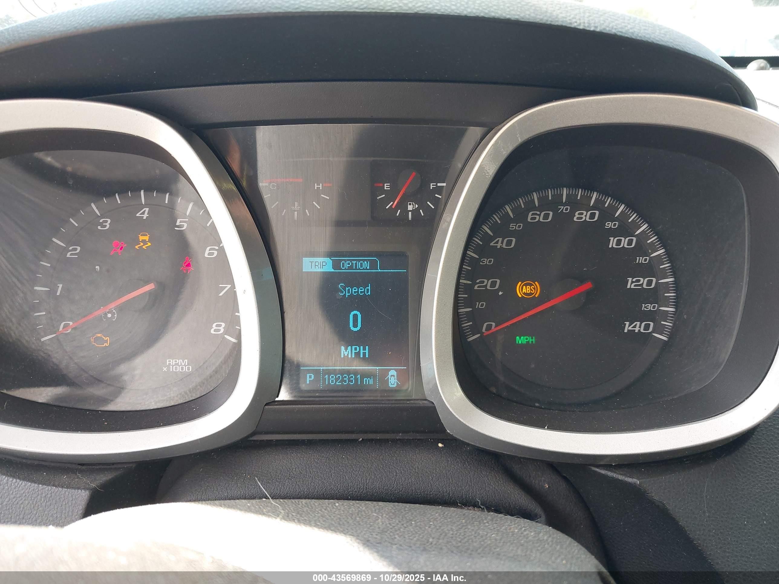 CHEVROLET EQUINOX image 7