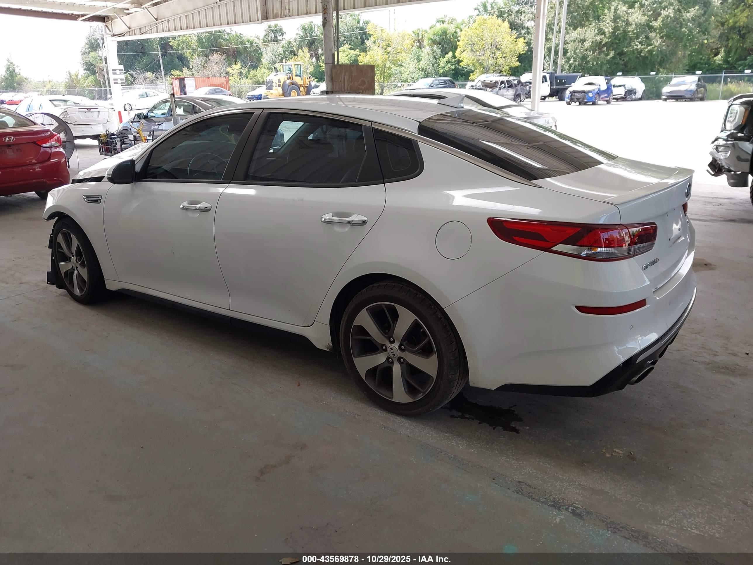 KIA OPTIMA image 3