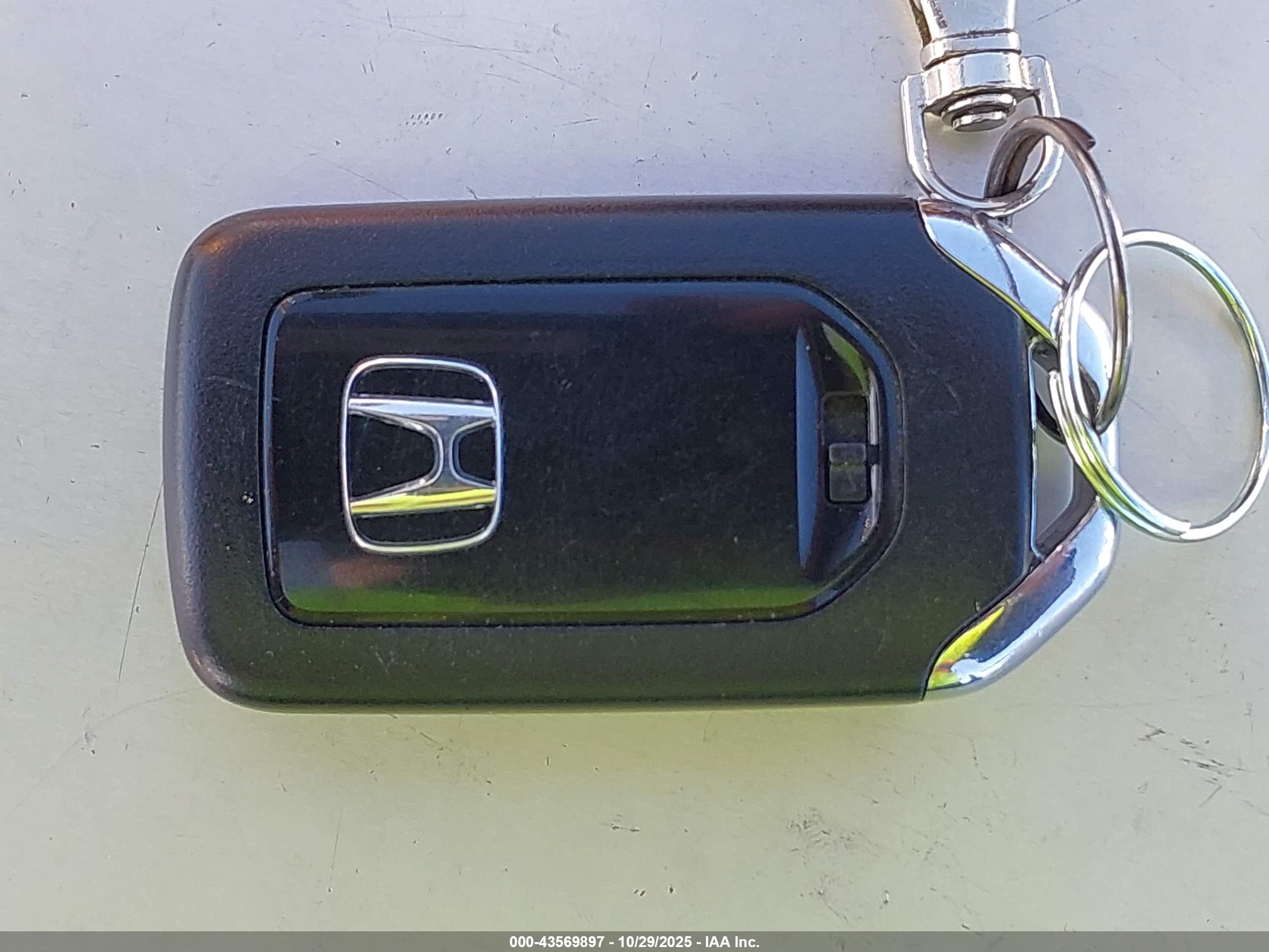 HONDA CIVIC image 11