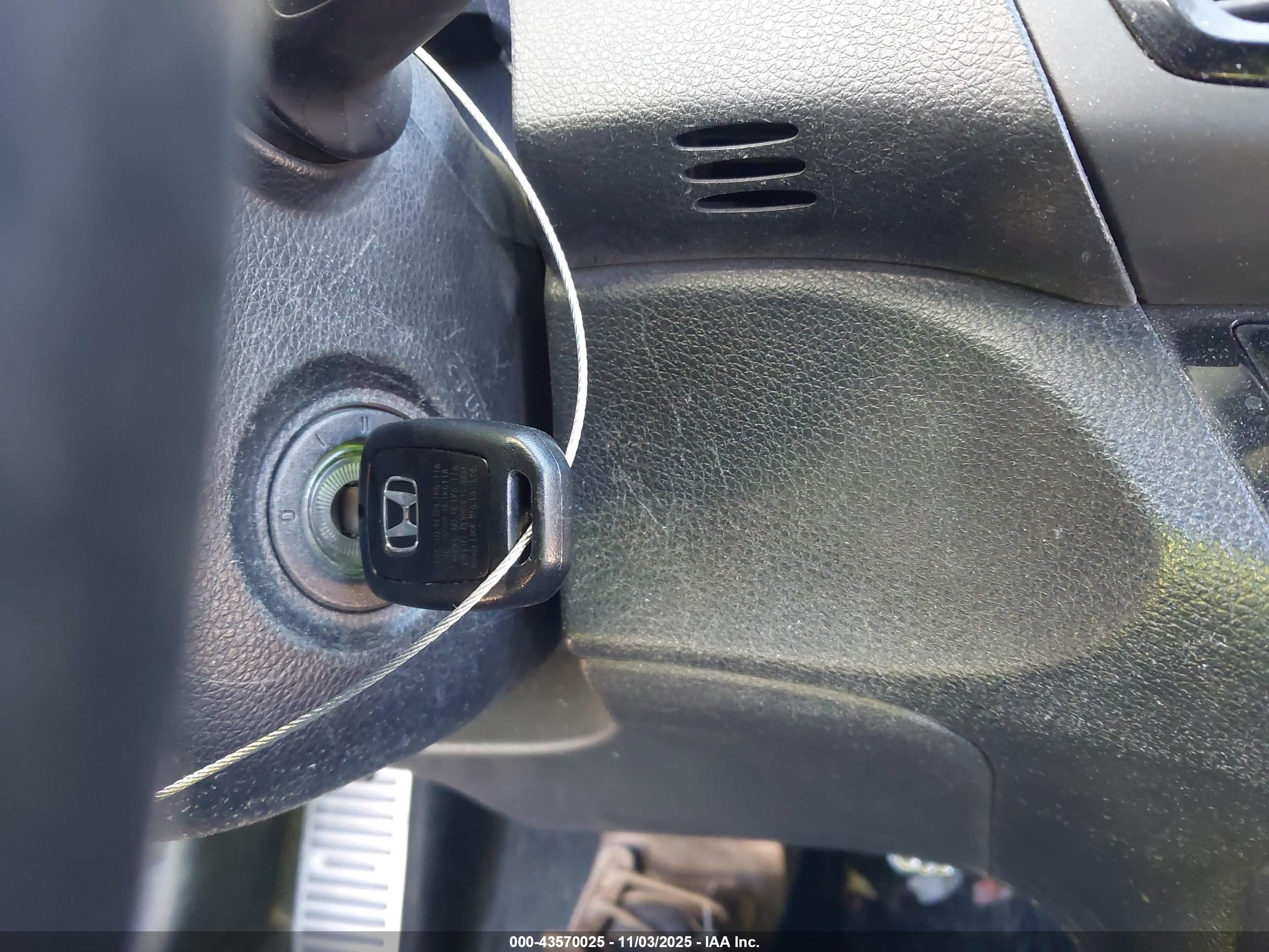 HONDA ACCORD image 11