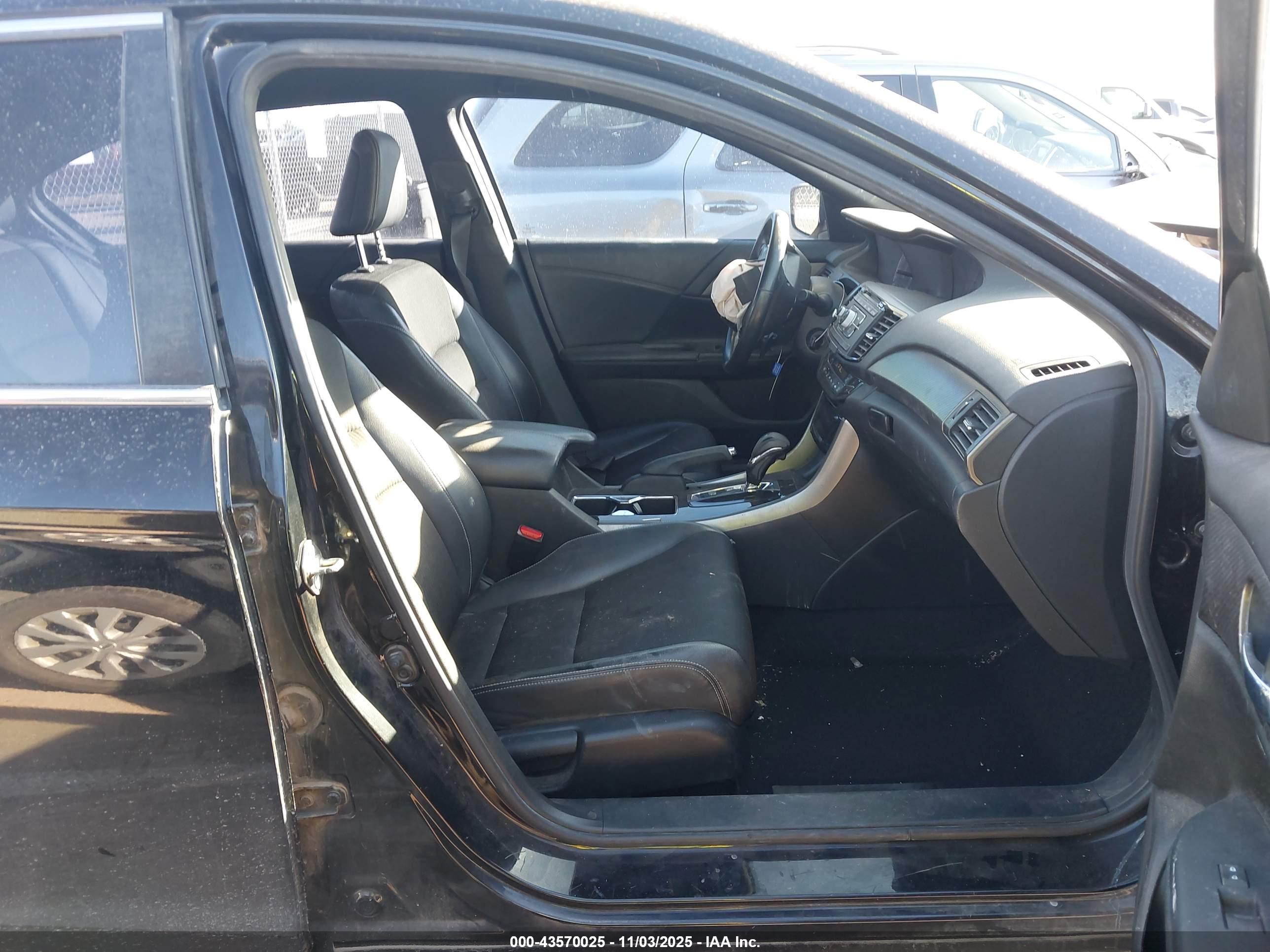 HONDA ACCORD image 5