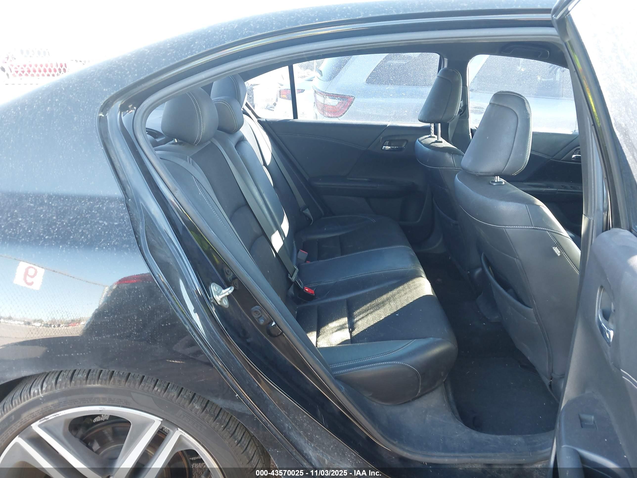 HONDA ACCORD image 8