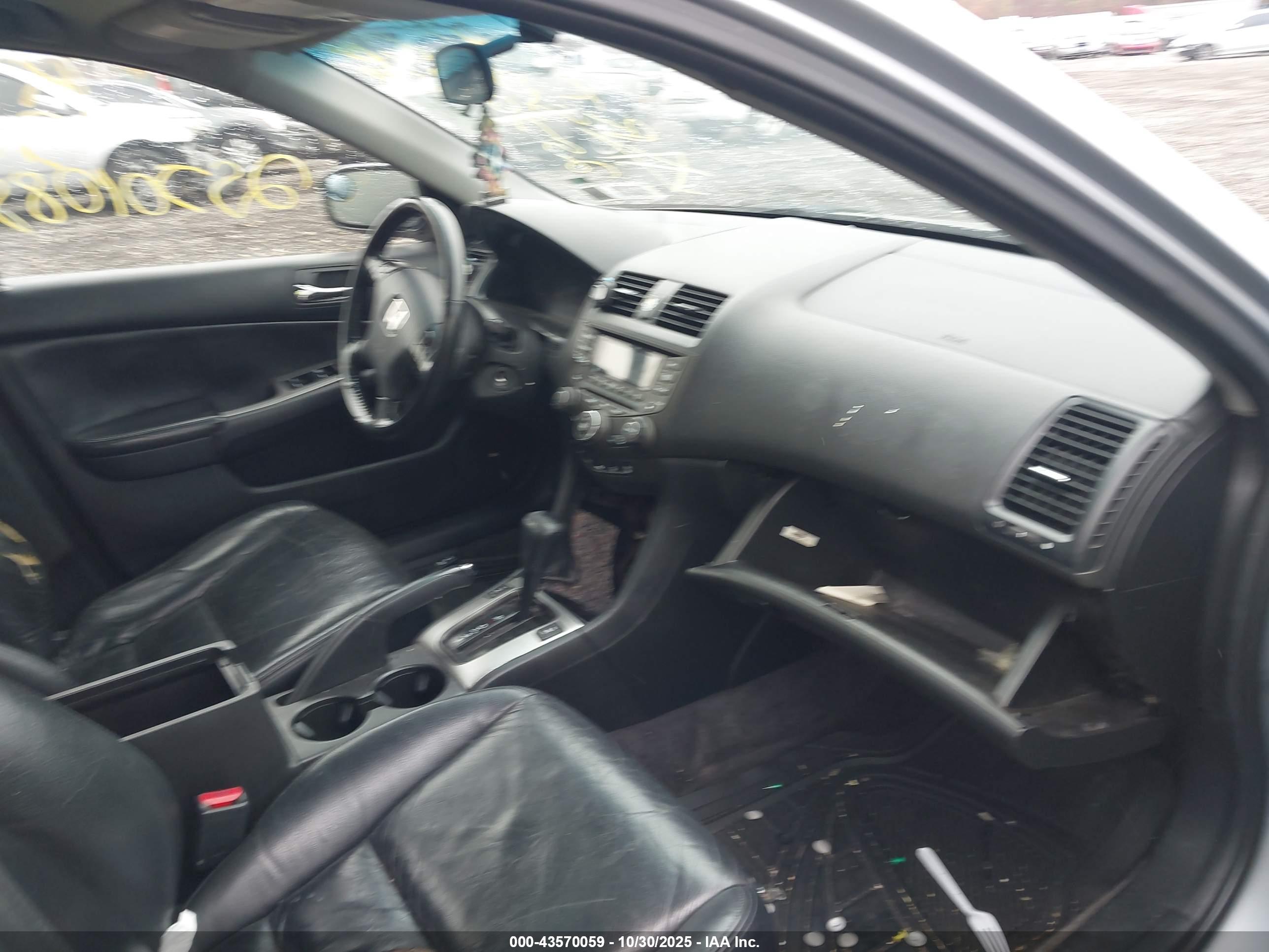 HONDA ACCORD image 5