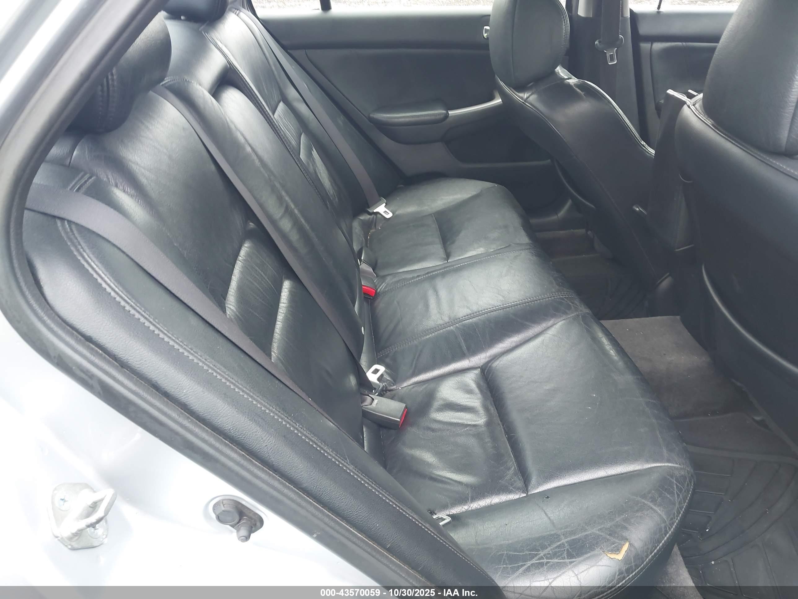 HONDA ACCORD image 8