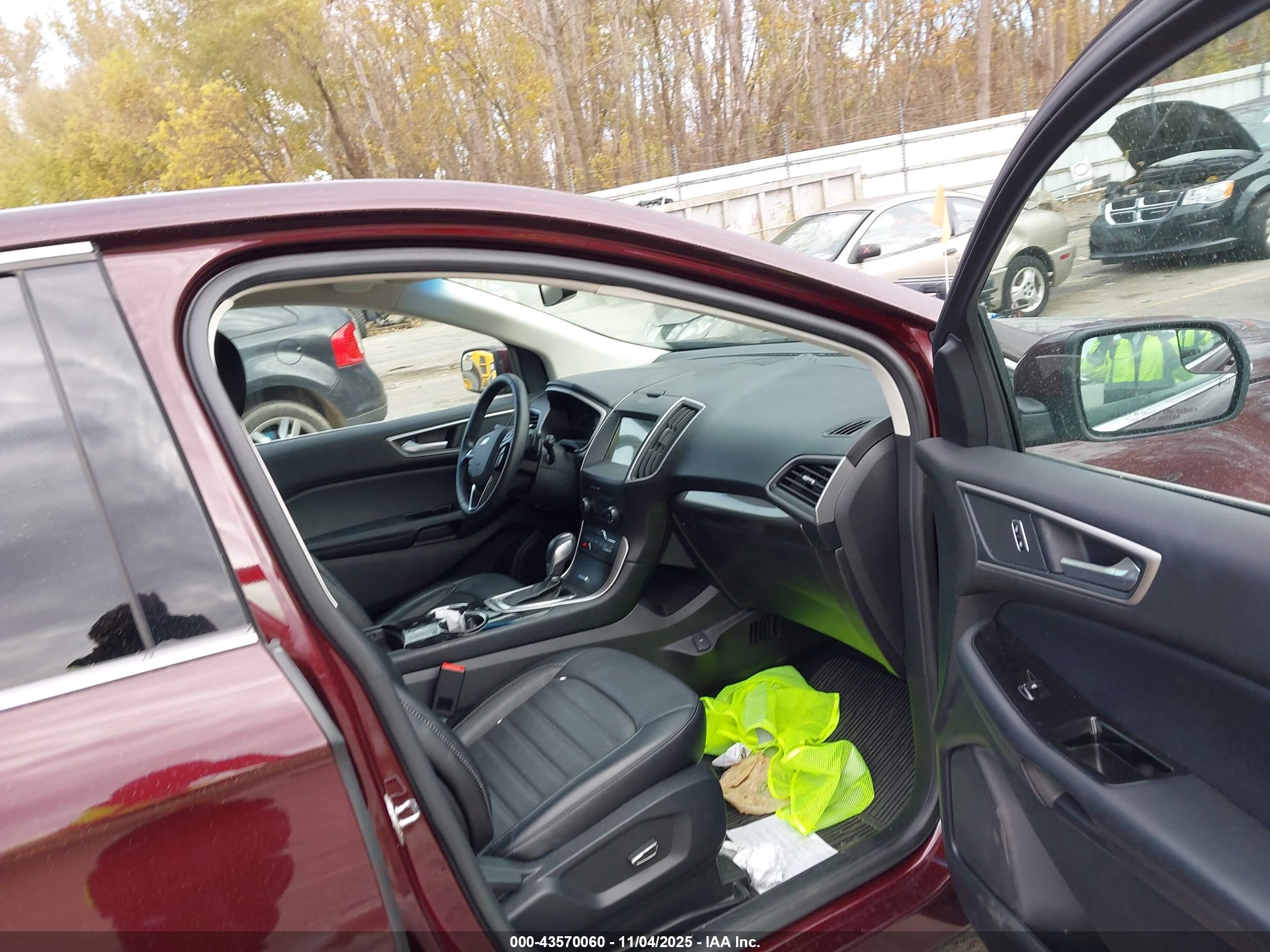 FORD EDGE image 5