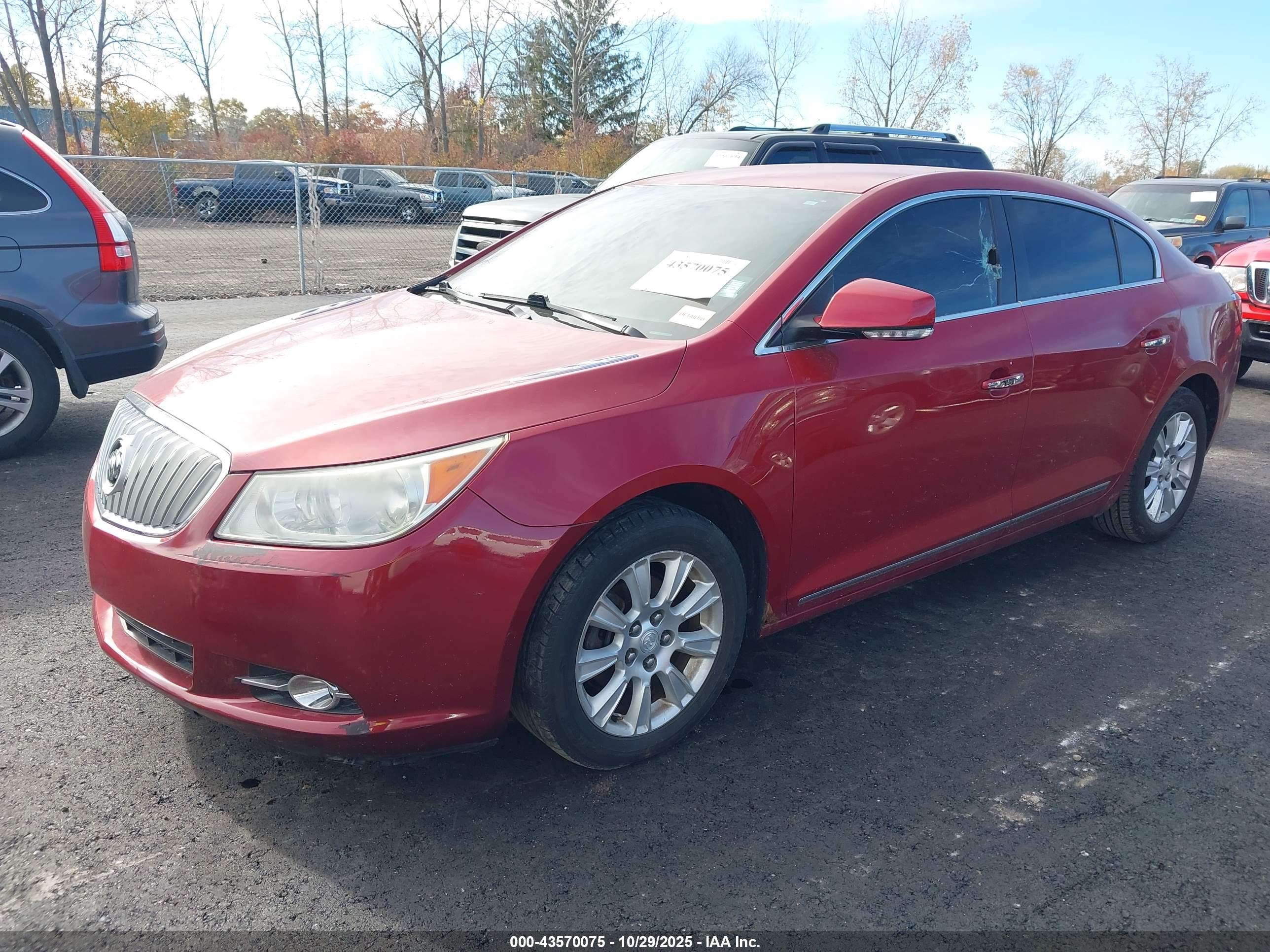 BUICK LACROSSE image 2