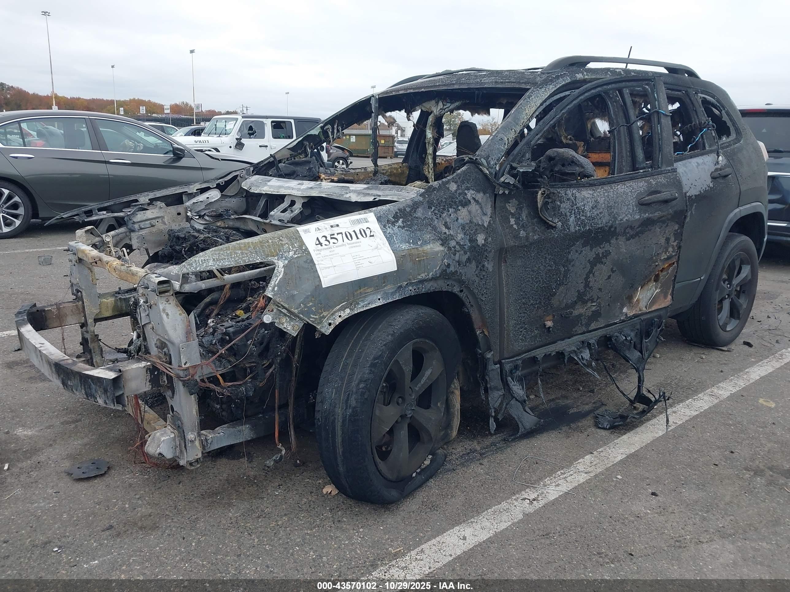 JEEP CHEROKEE image 2