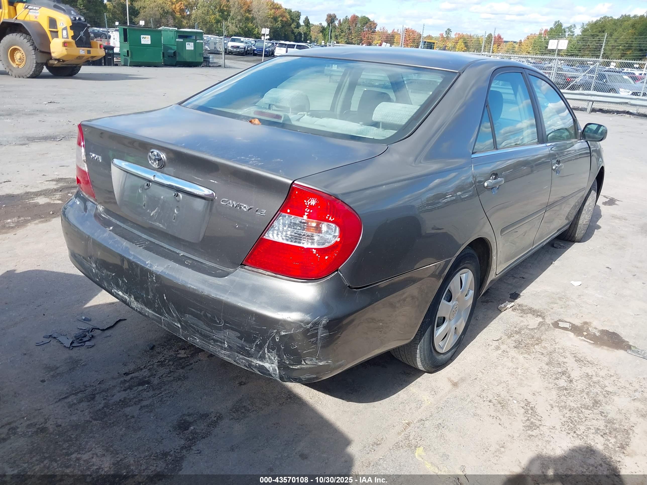 TOYOTA CAMRY image 4