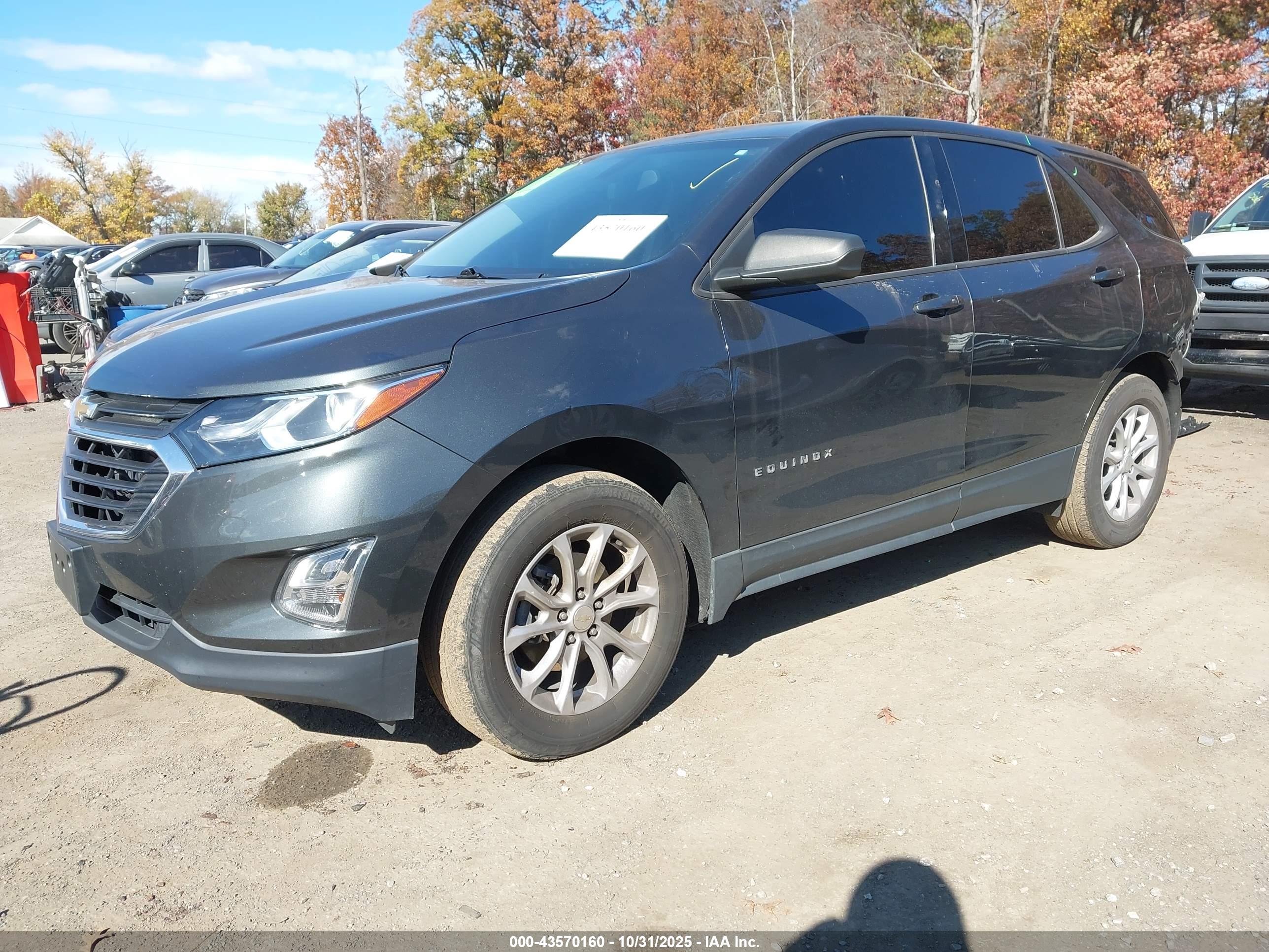 CHEVROLET EQUINOX image 2