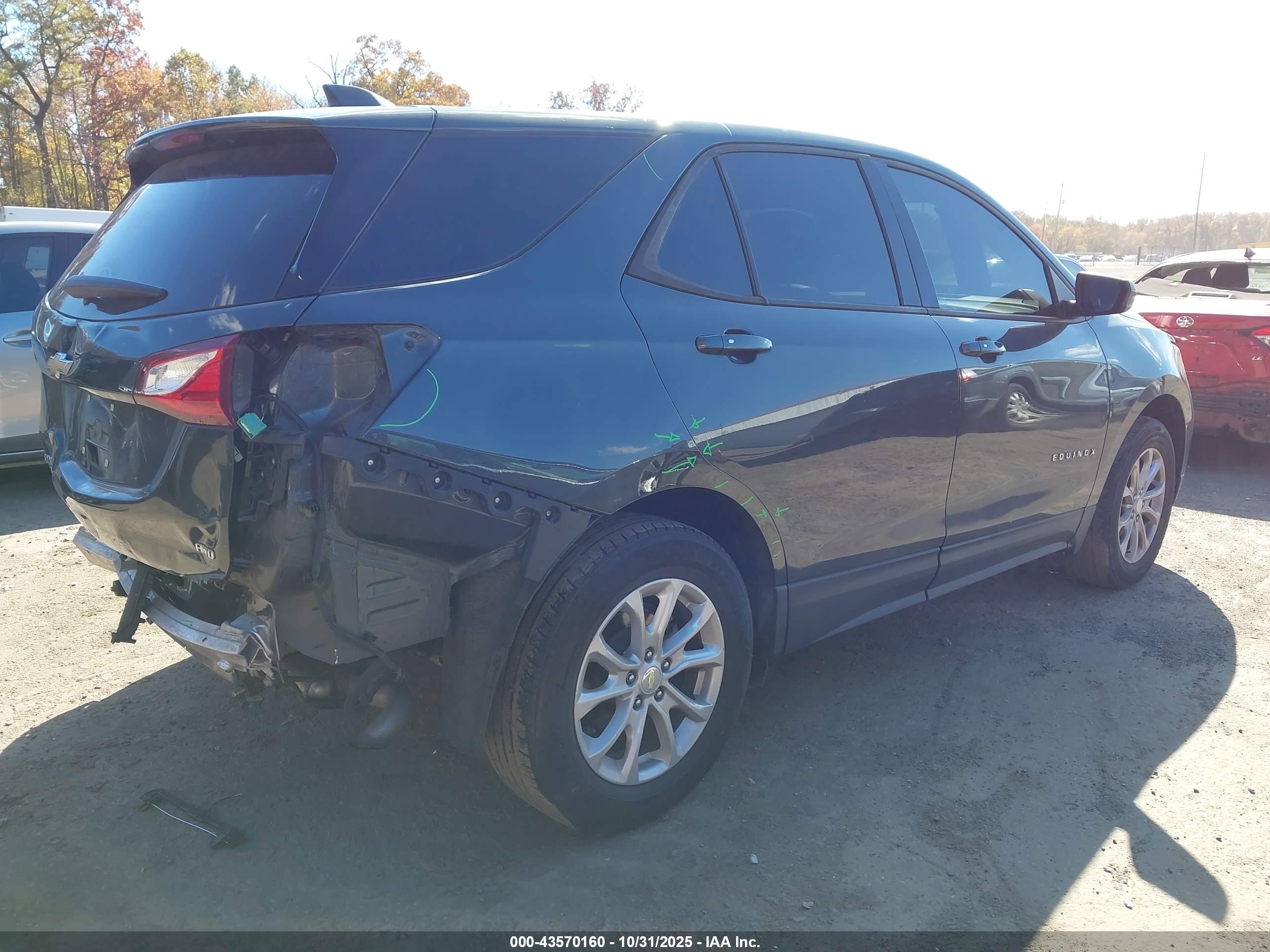 CHEVROLET EQUINOX image 4