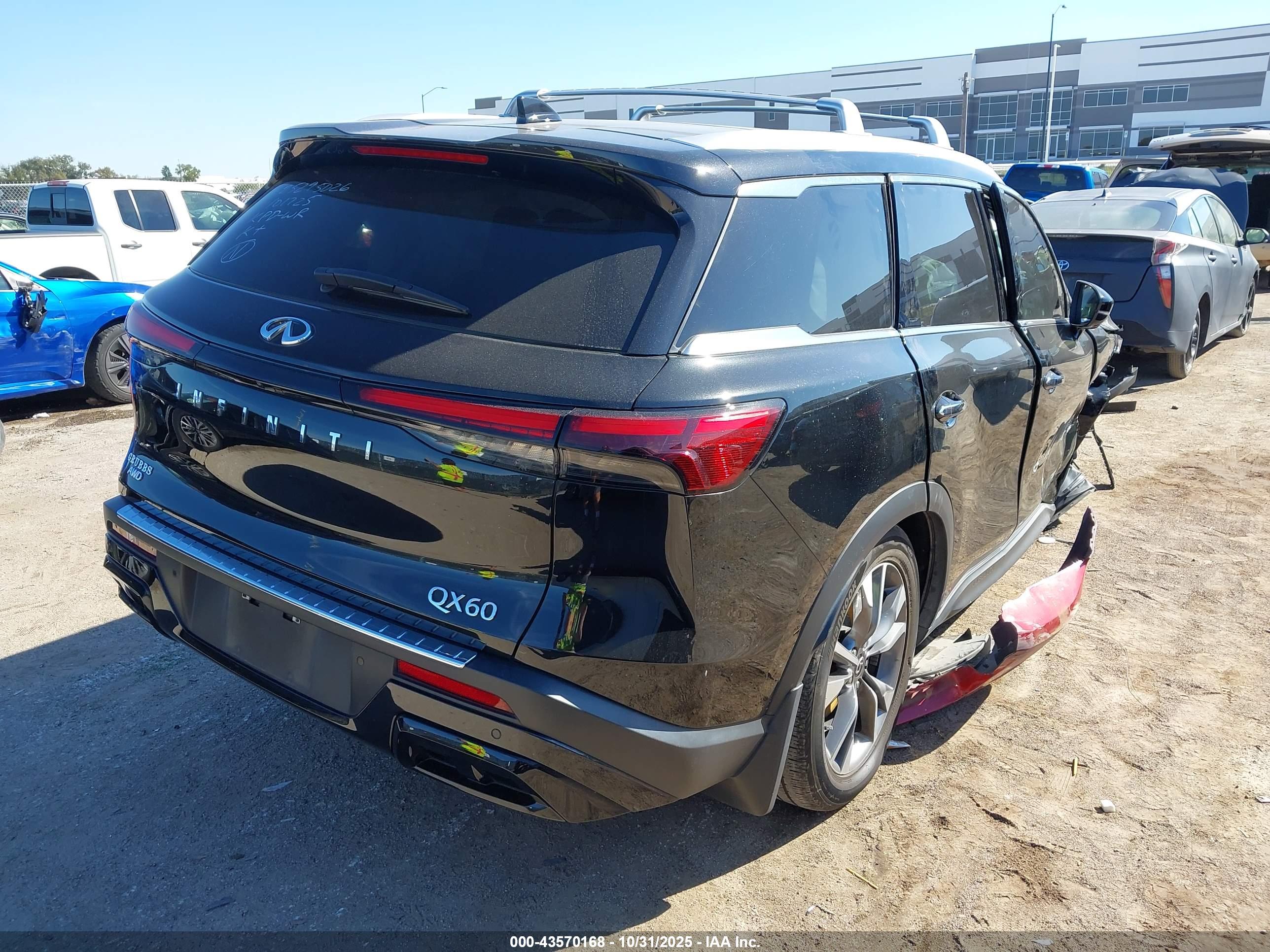 INFINITI QX60 image 4