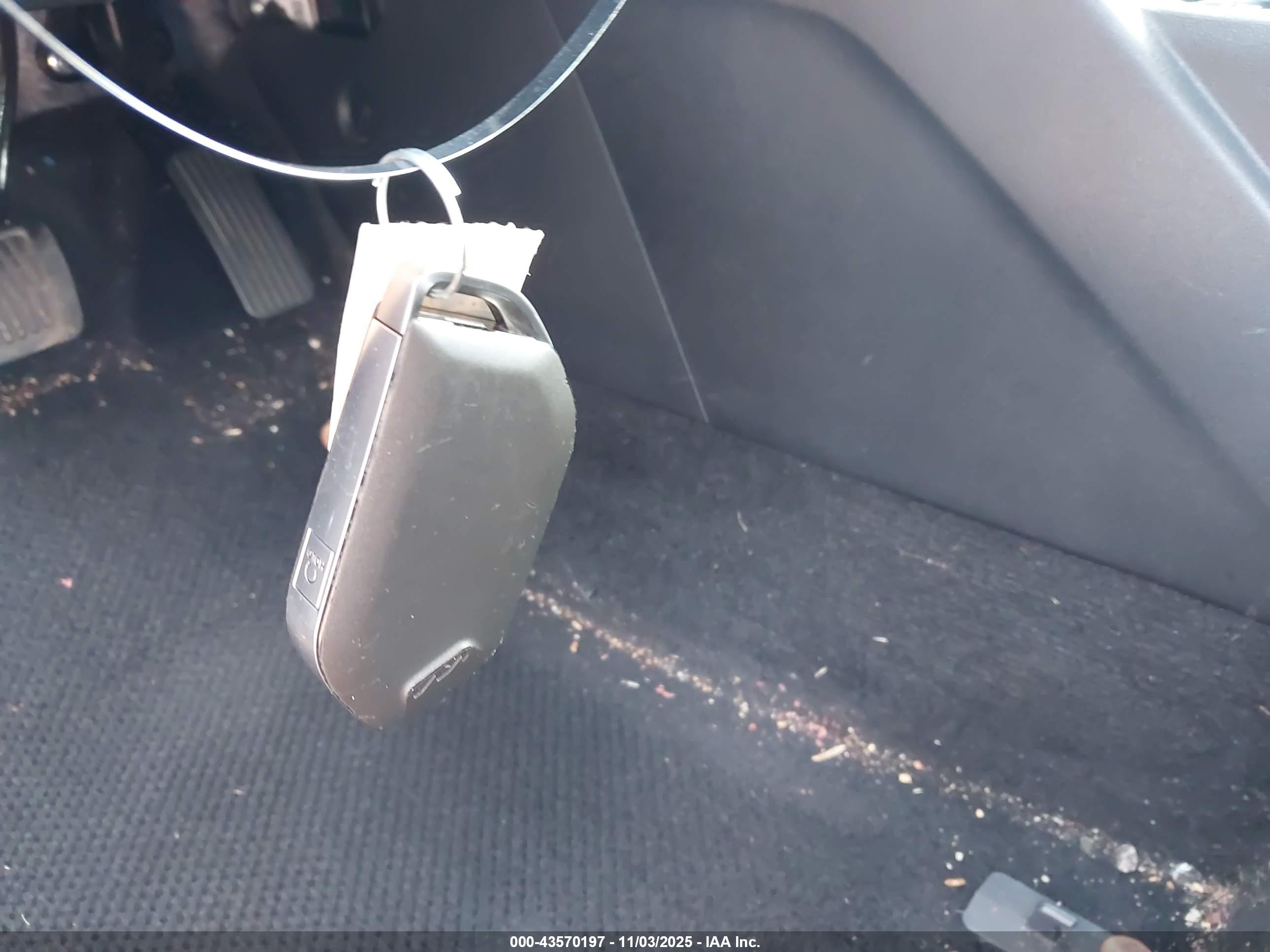 KIA K4 image 11