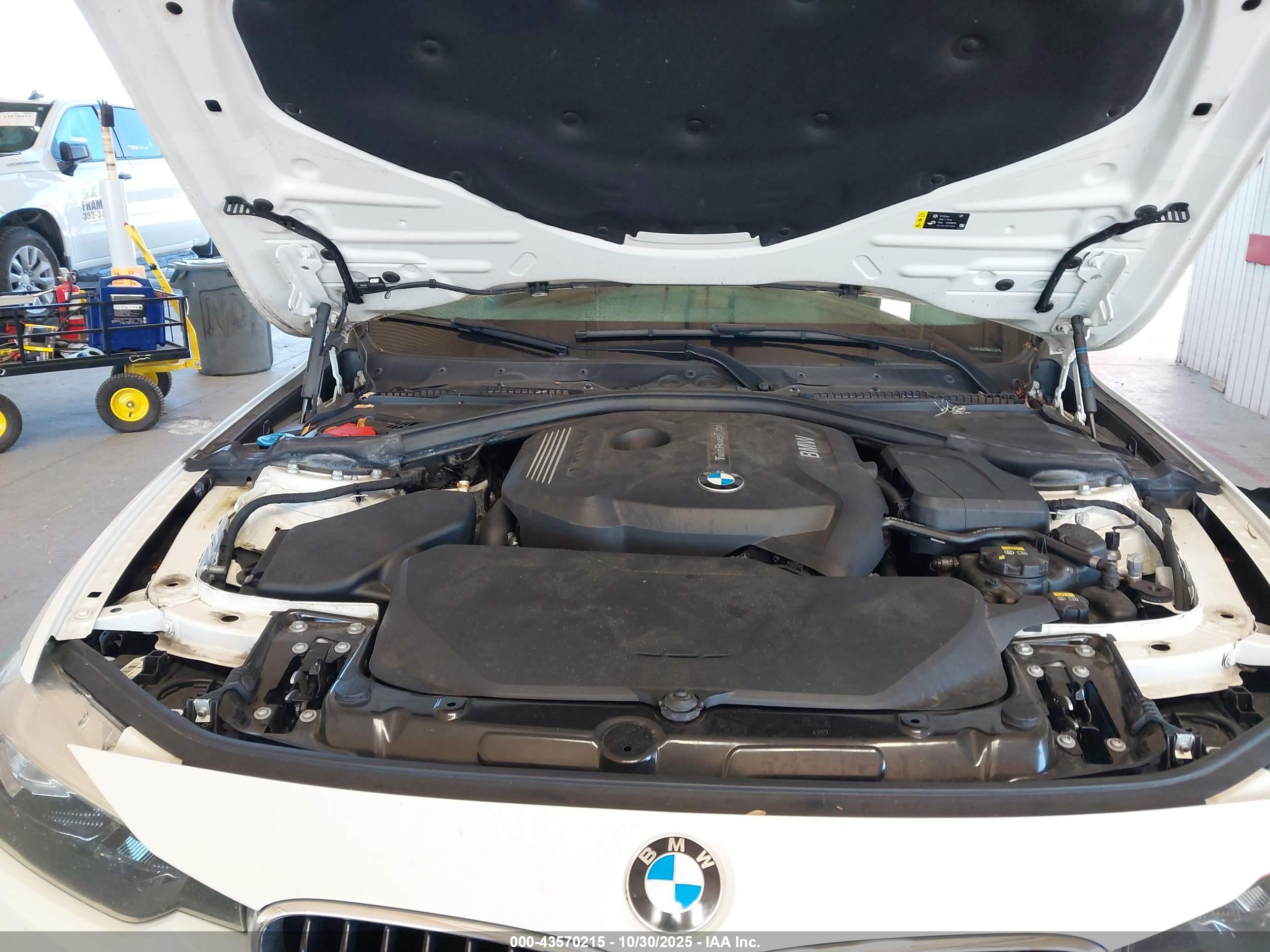 BMW 330I image 10