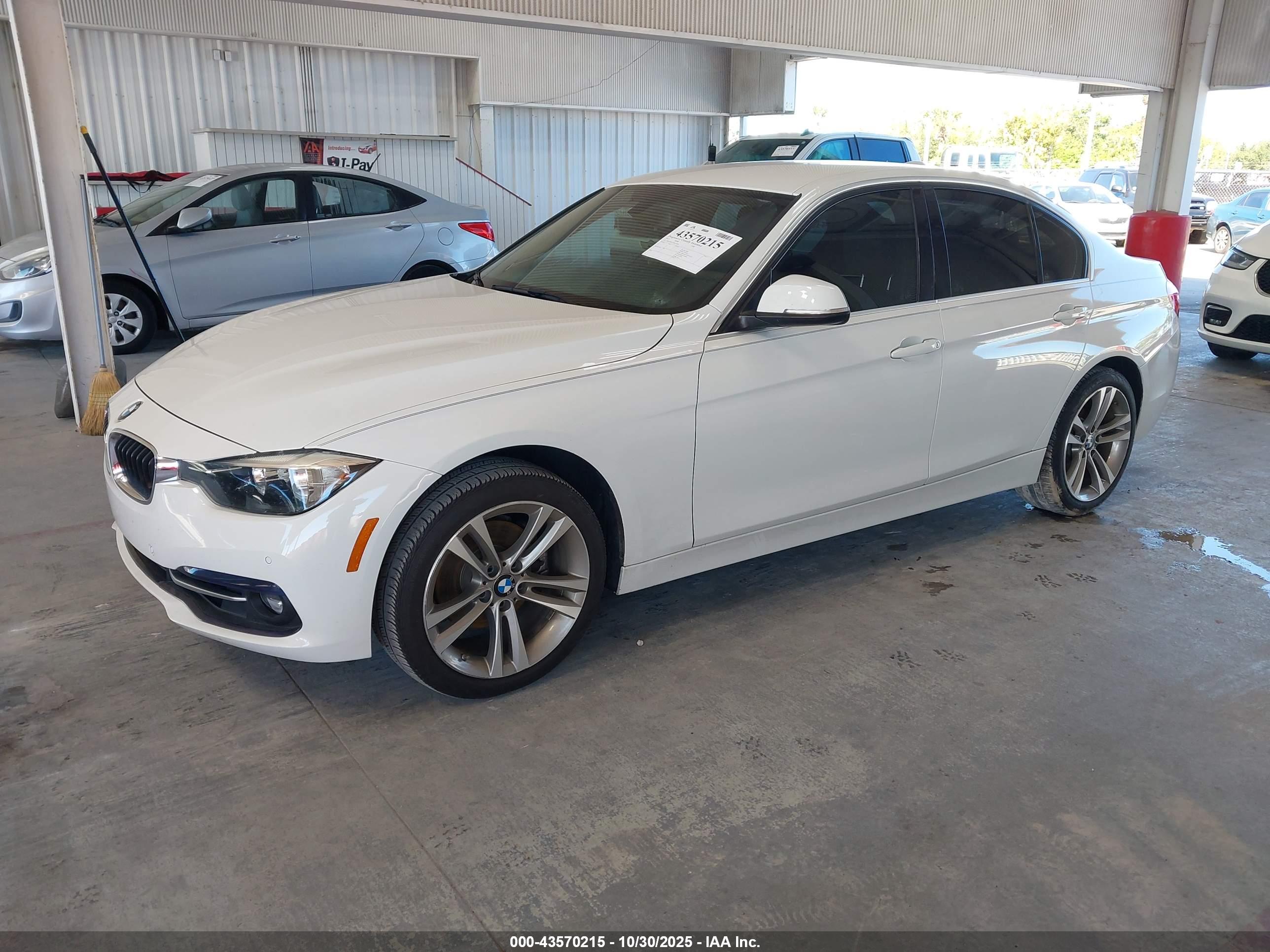BMW 330I image 2