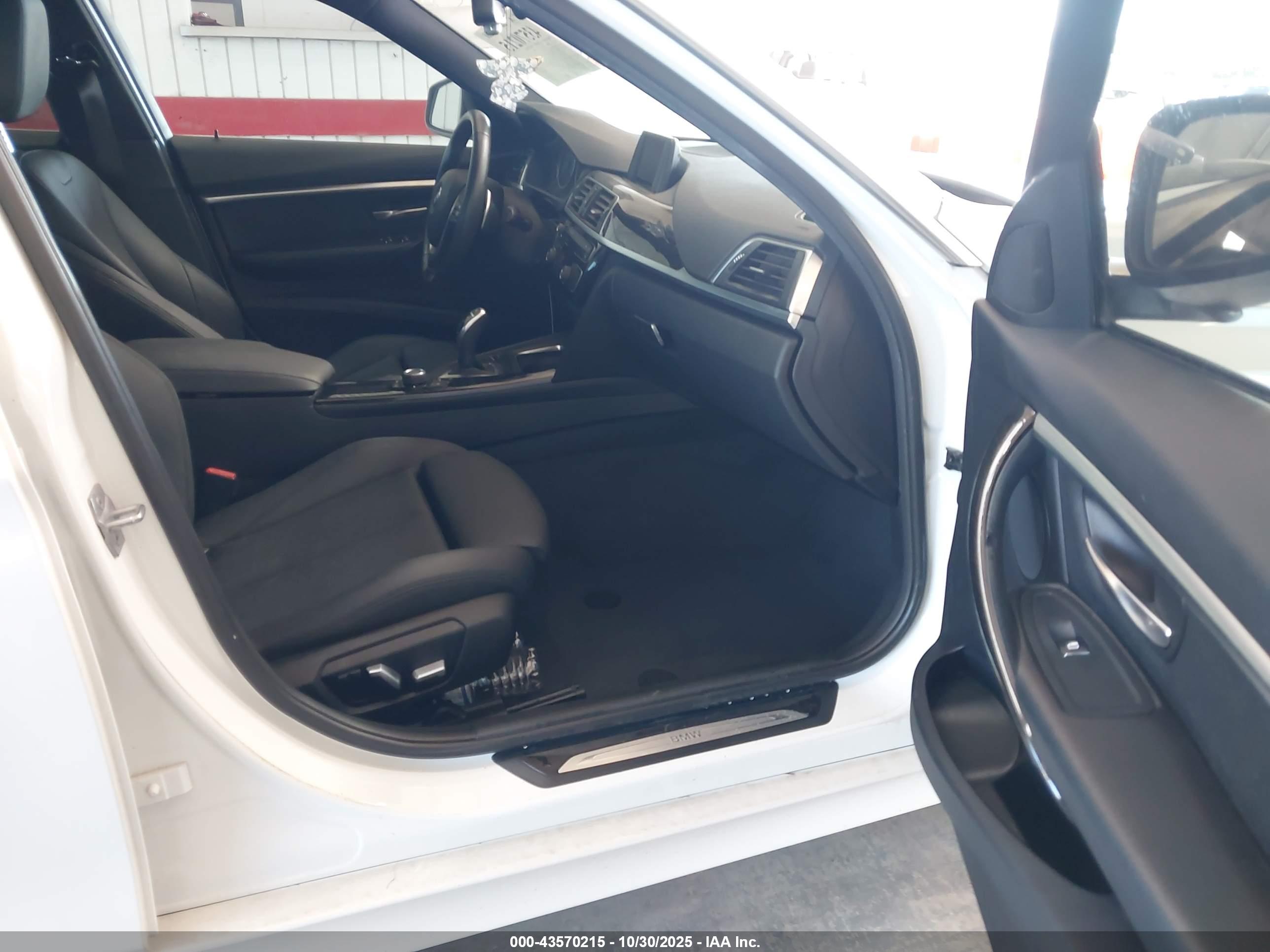 BMW 330I image 5