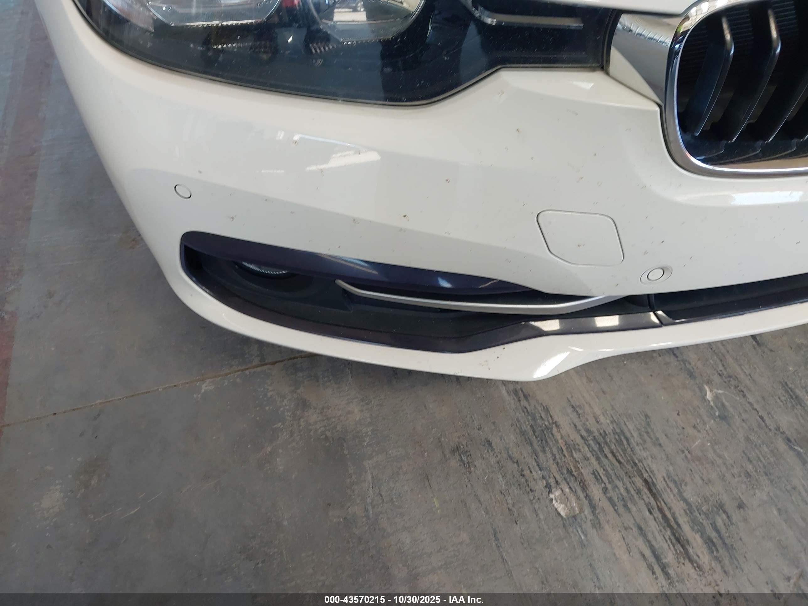 BMW 330I image 6