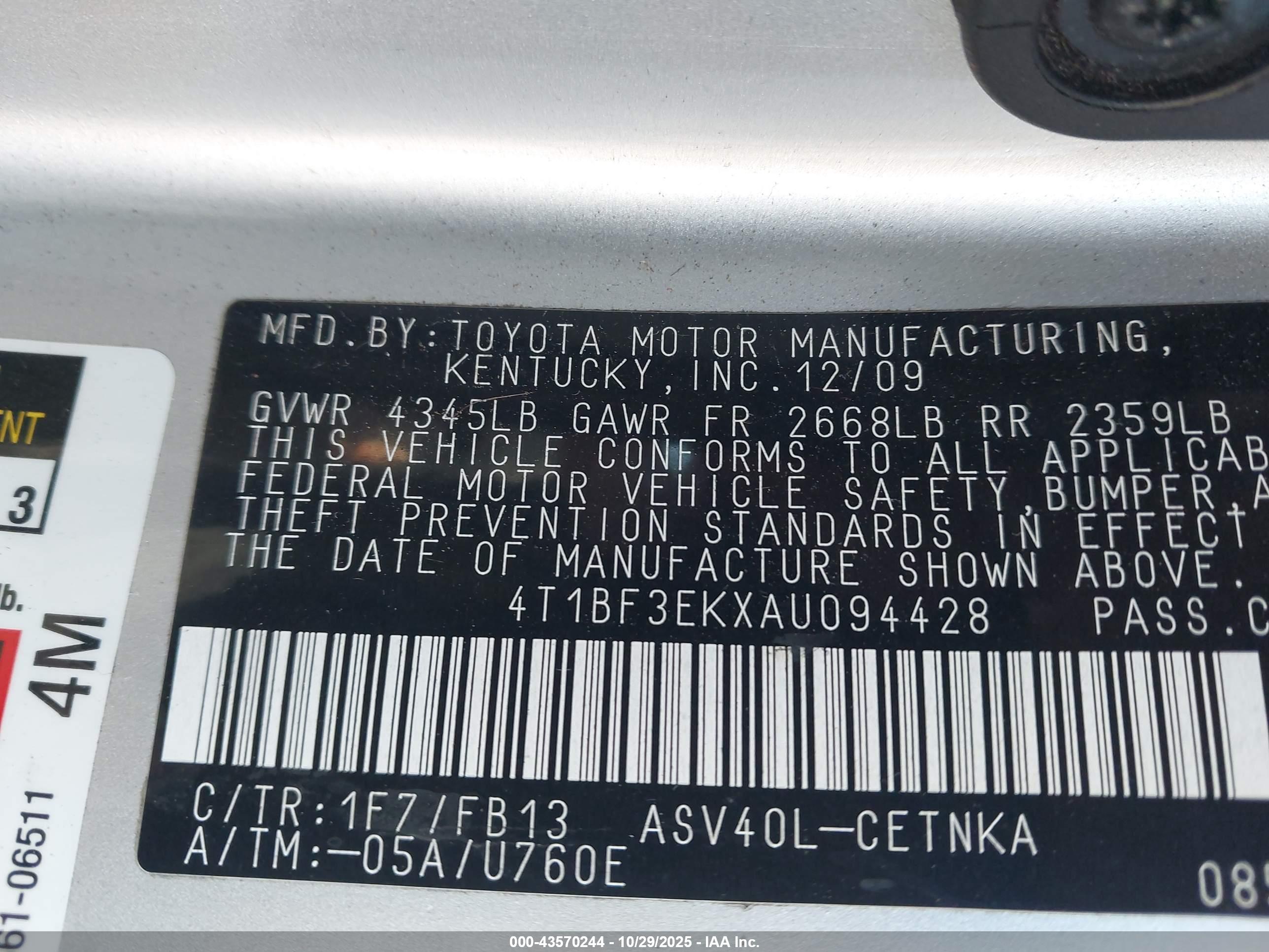 TOYOTA CAMRY image 9