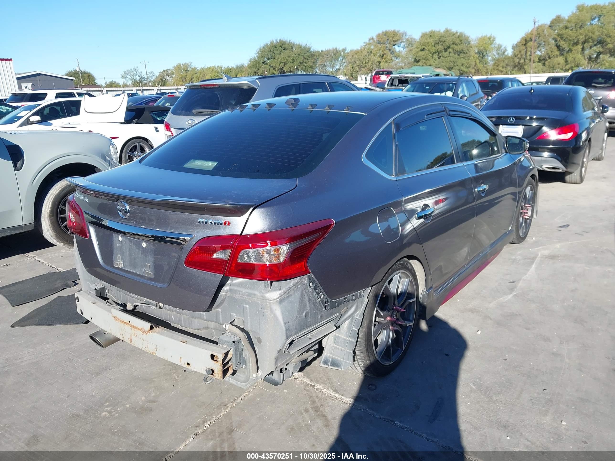 NISSAN SENTRA image 4