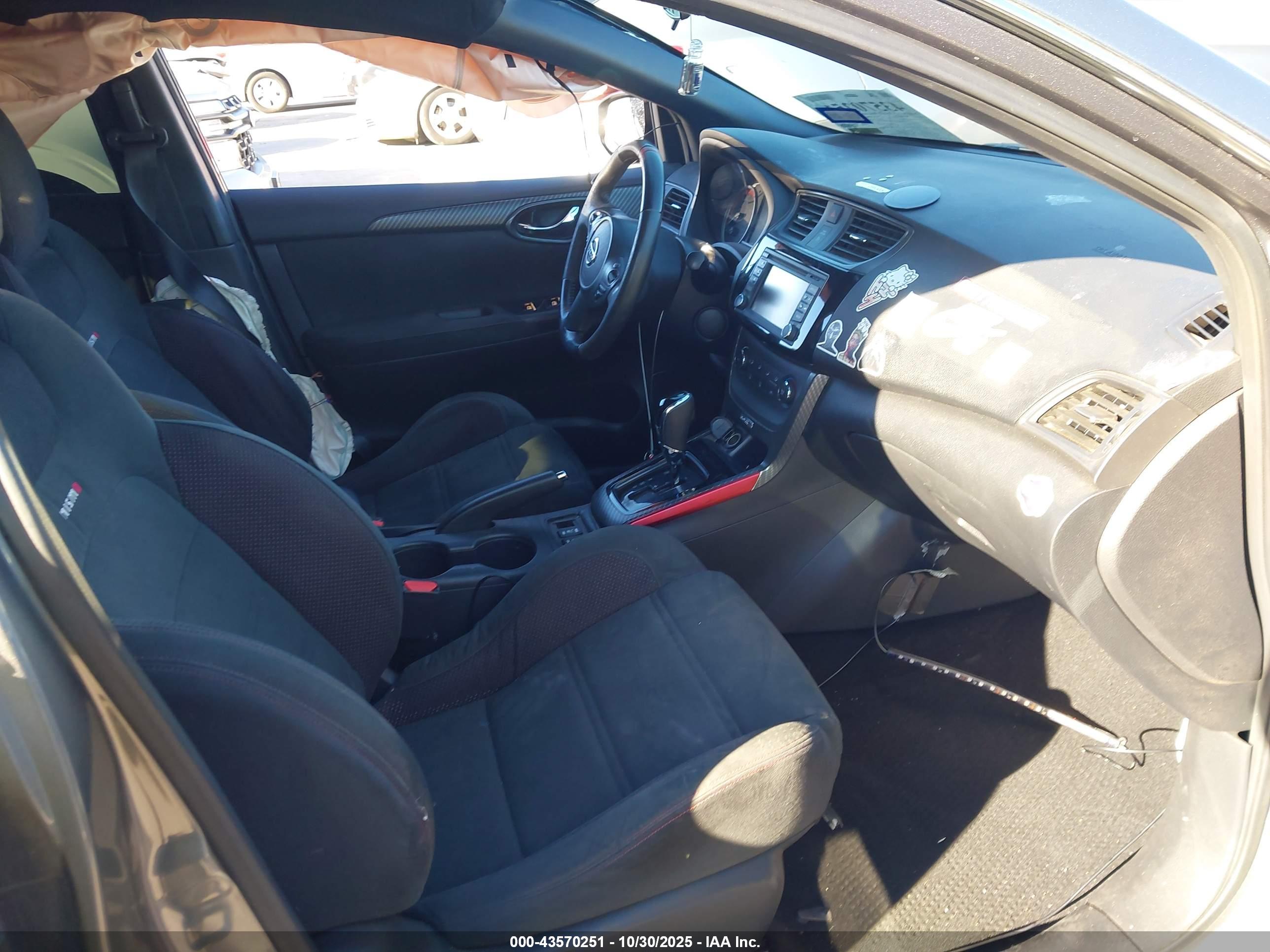 NISSAN SENTRA image 5