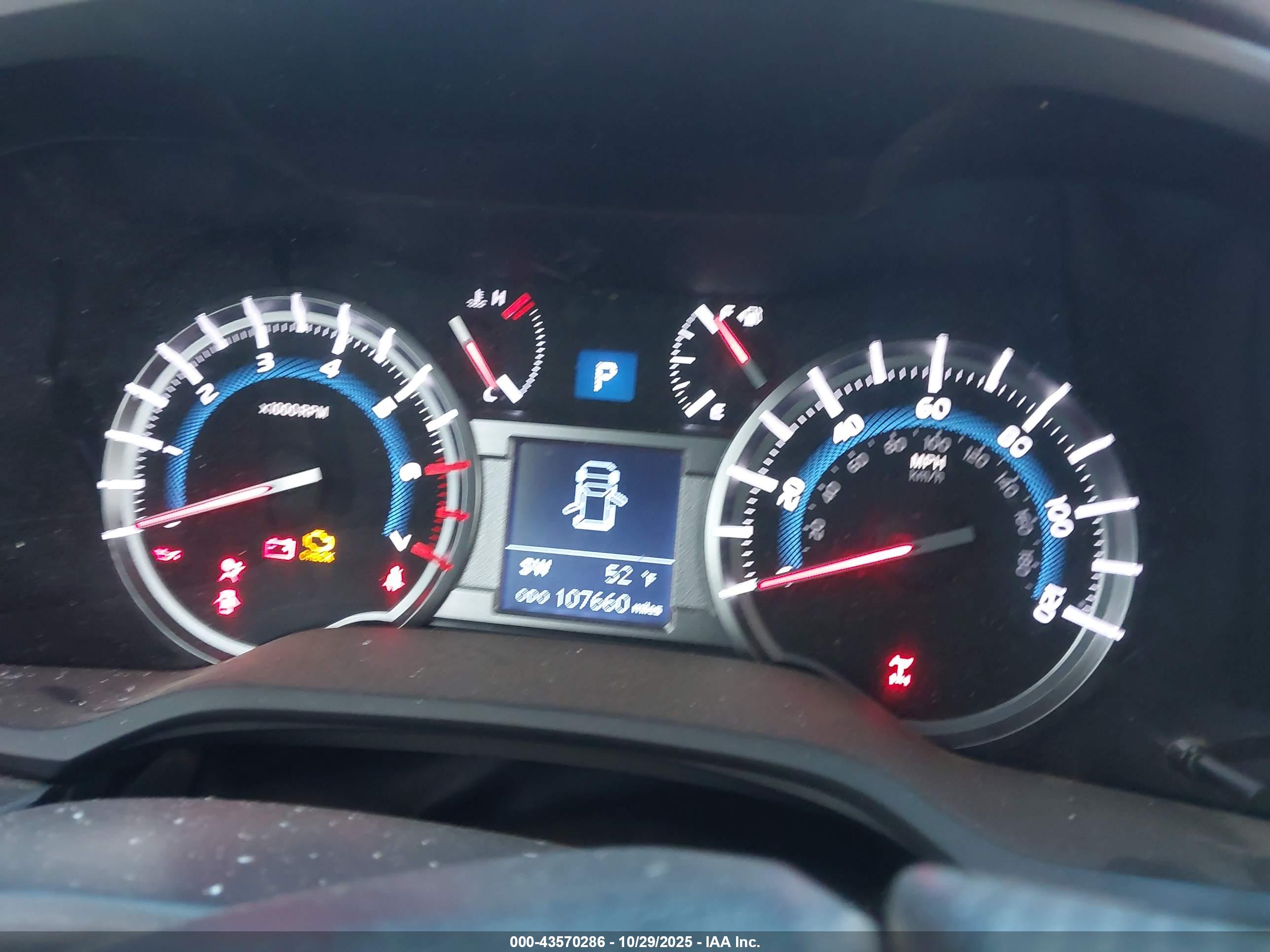 TOYOTA 4RUNNER image 7