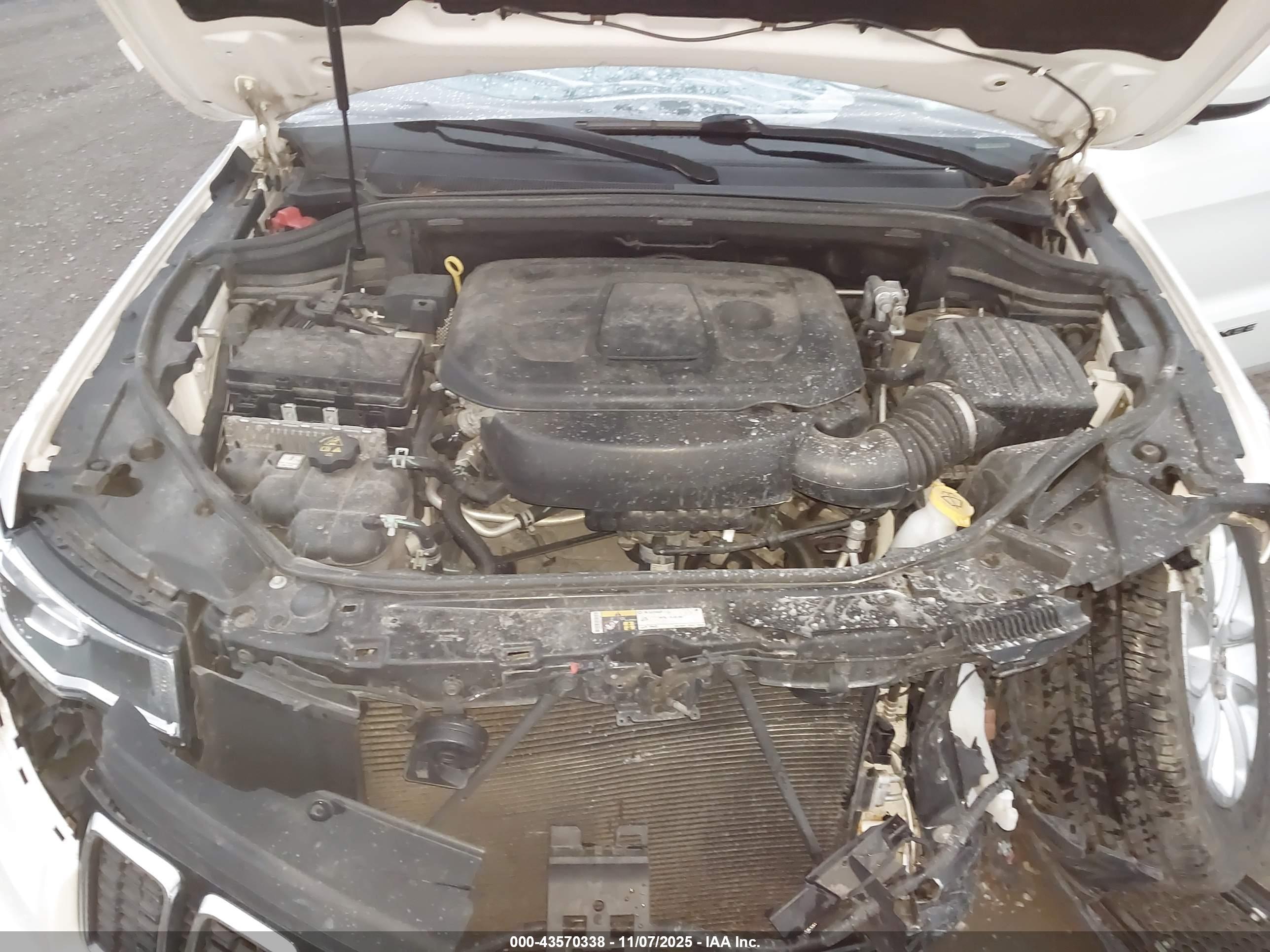 JEEP GRAND image 10